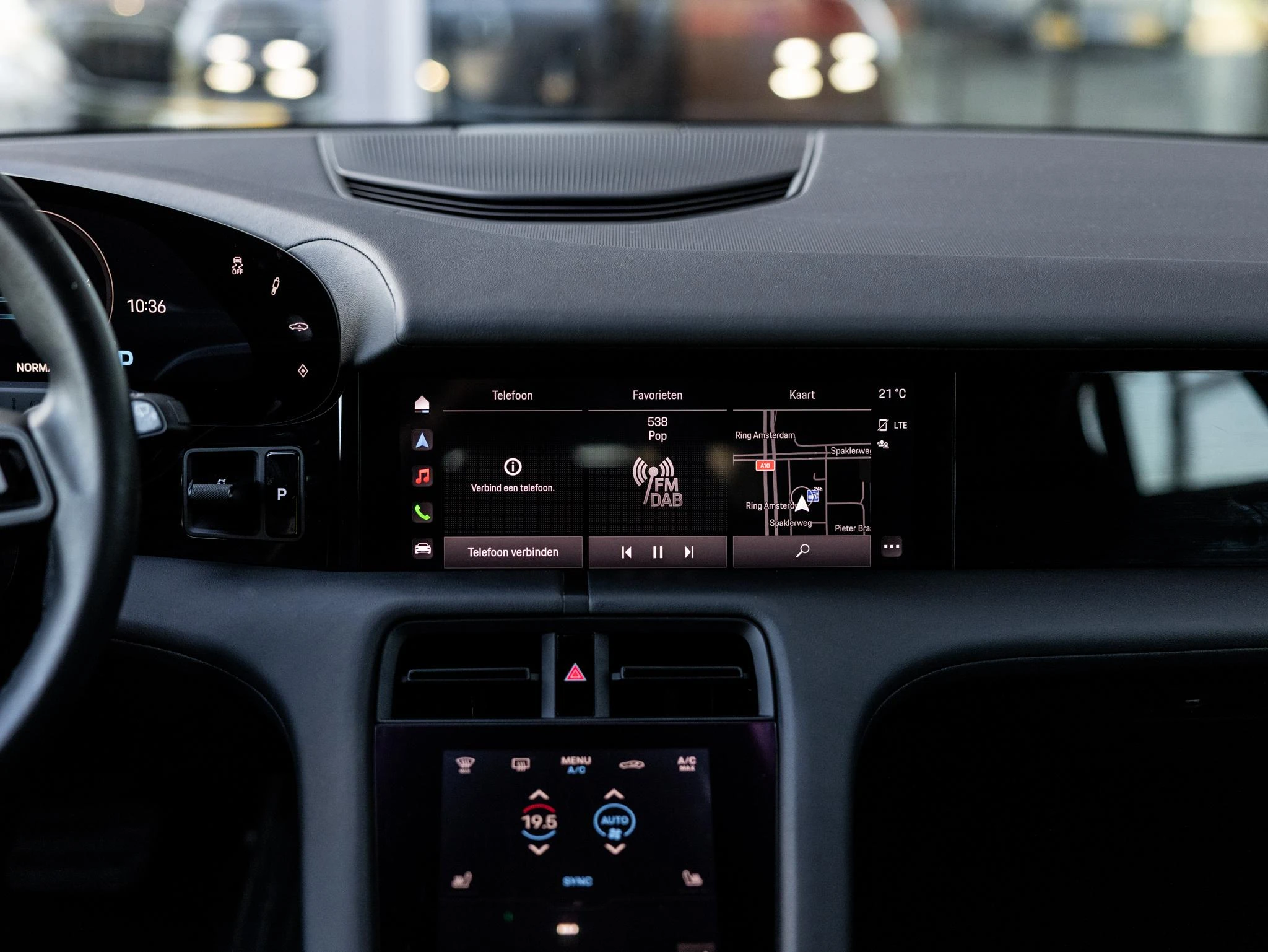 Porsche-Taycan-image-20