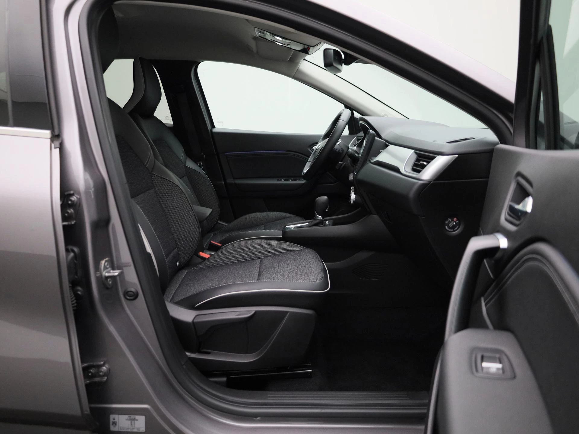 Renault-Captur-image-31