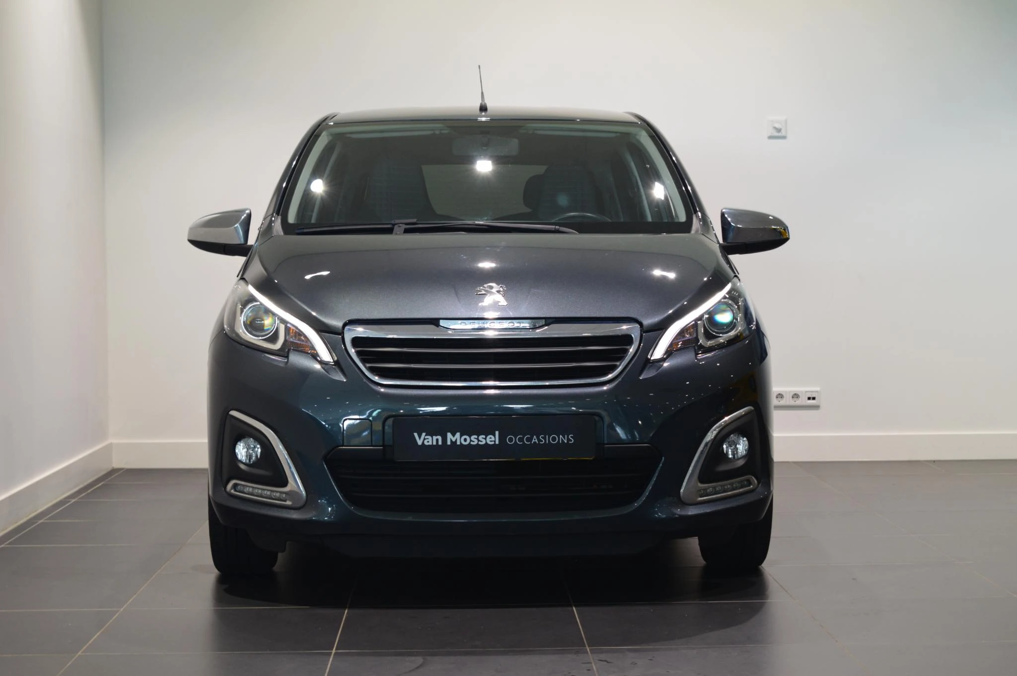 Peugeot-108-image-2
