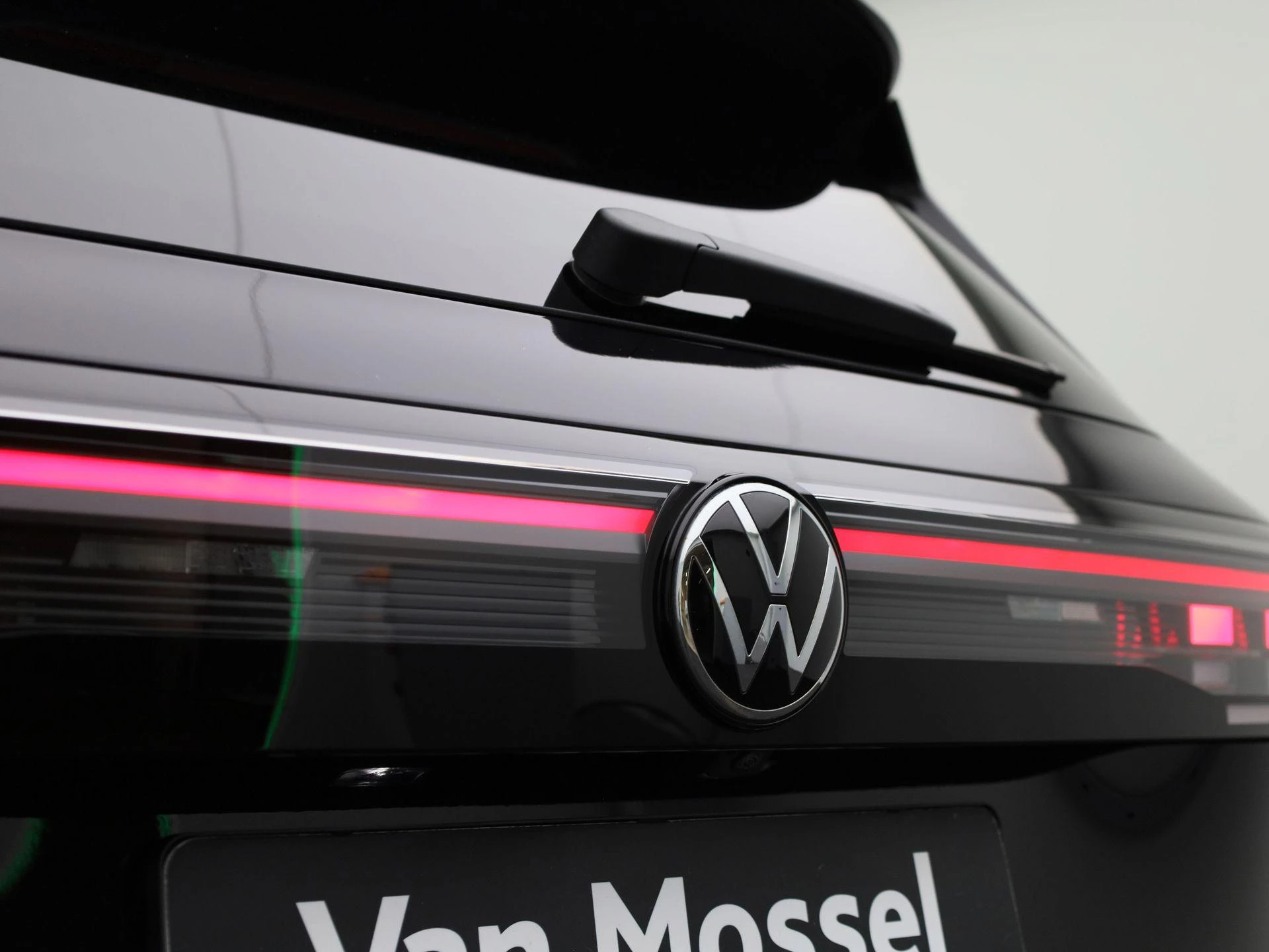 Volkswagen-Tiguan-image-44