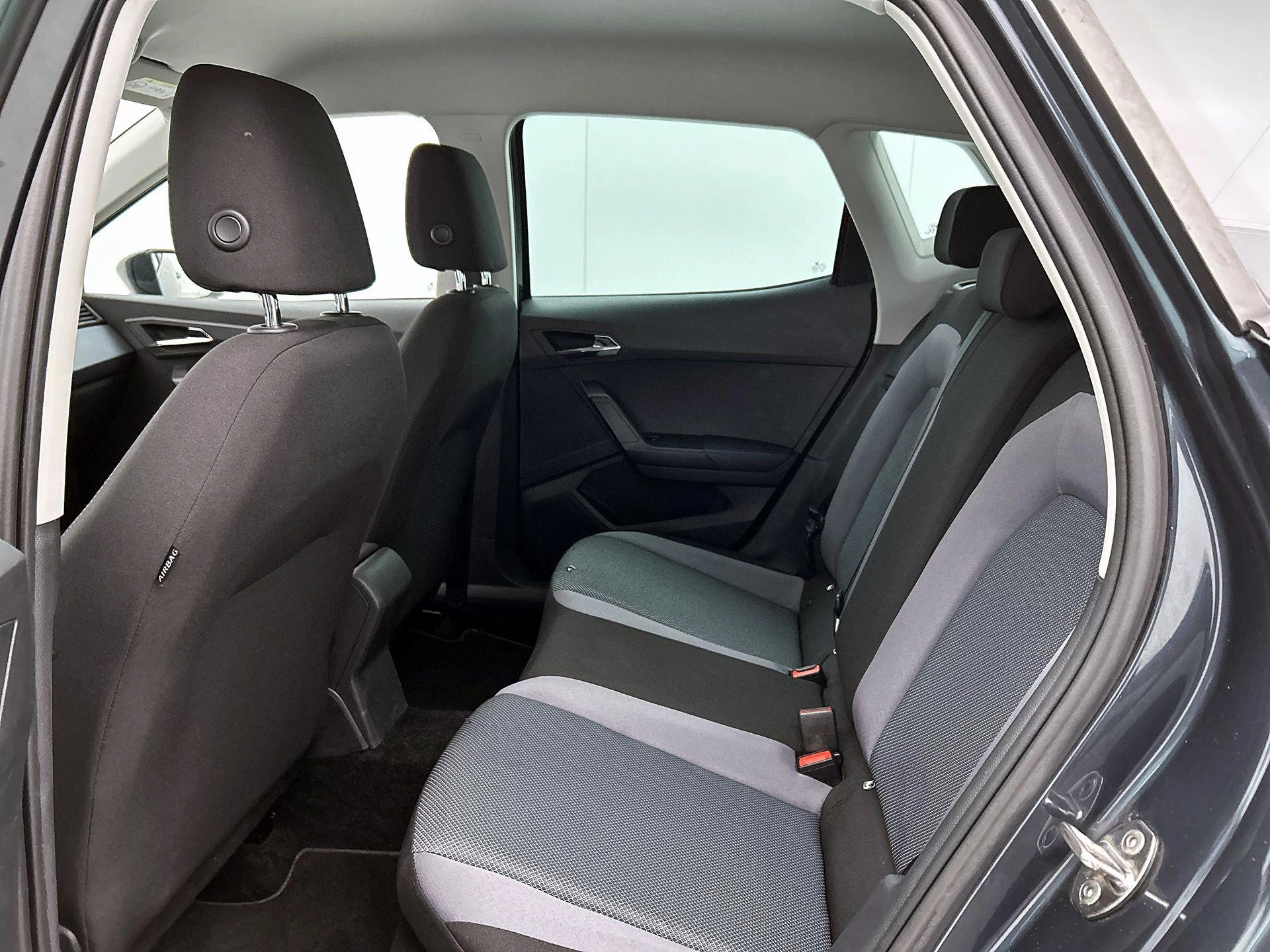 SEAT Arona 1.0 TSI Style Business Intense