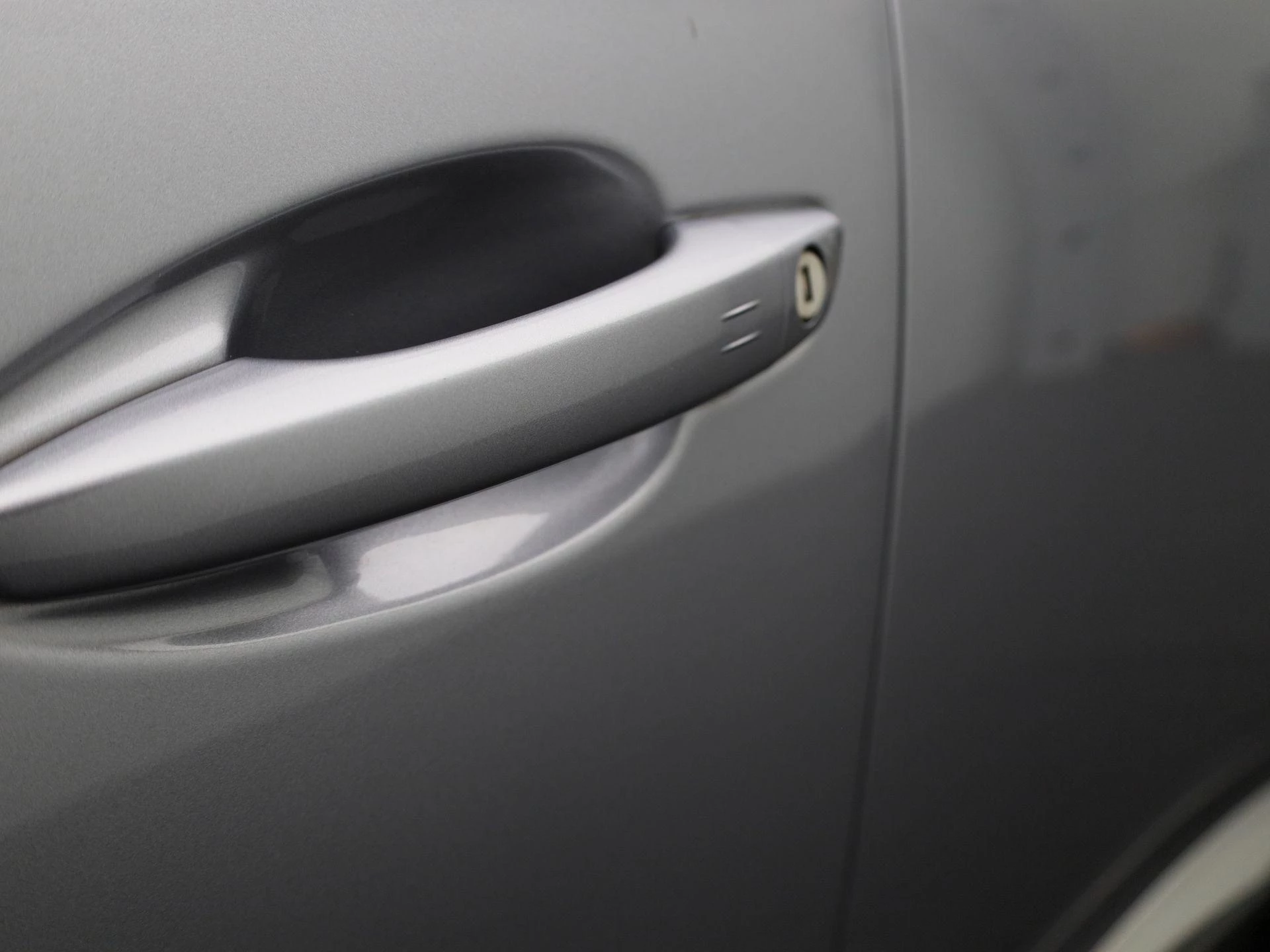 Peugeot-5008-image-14