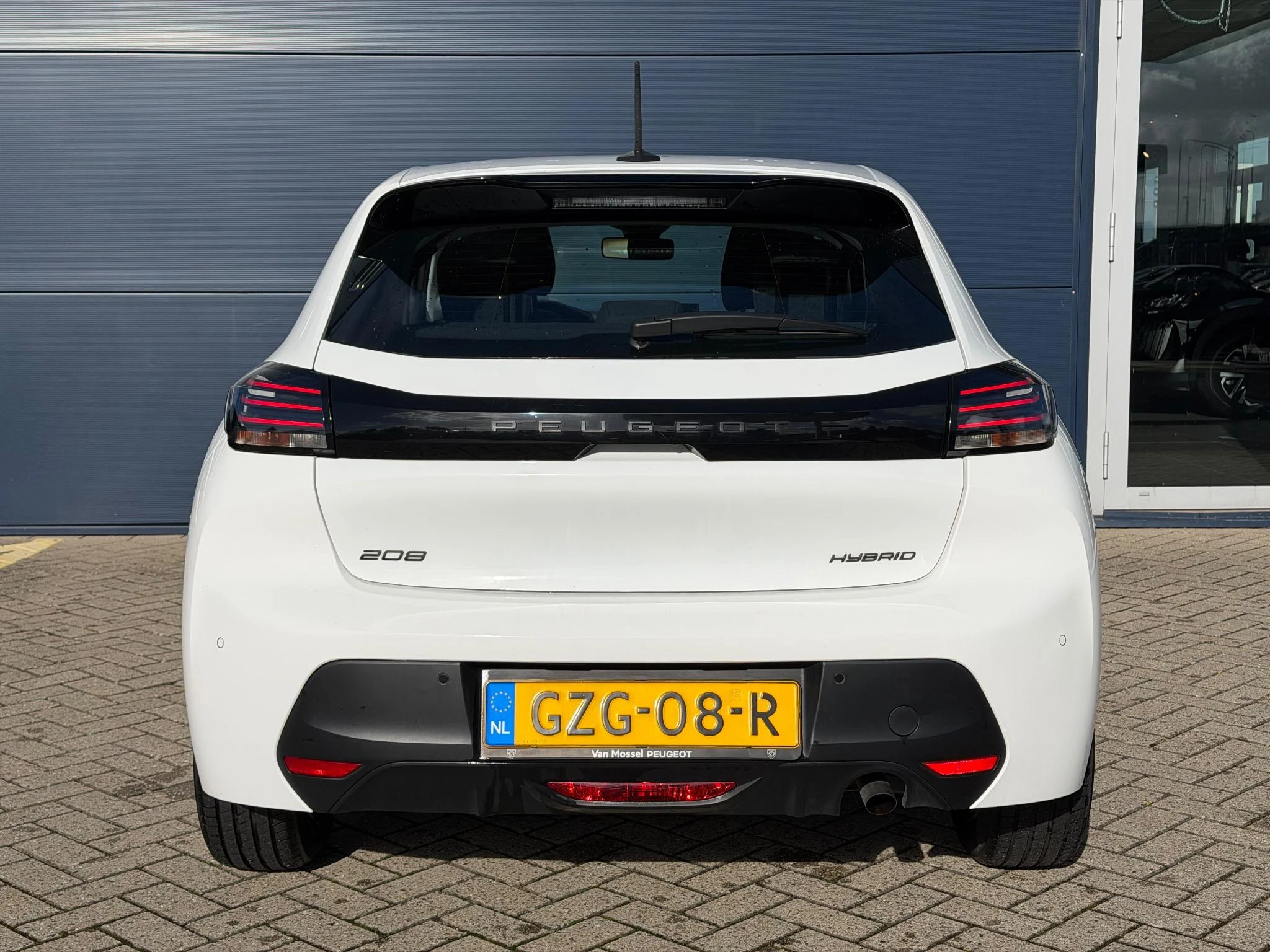 Peugeot-208-image-6