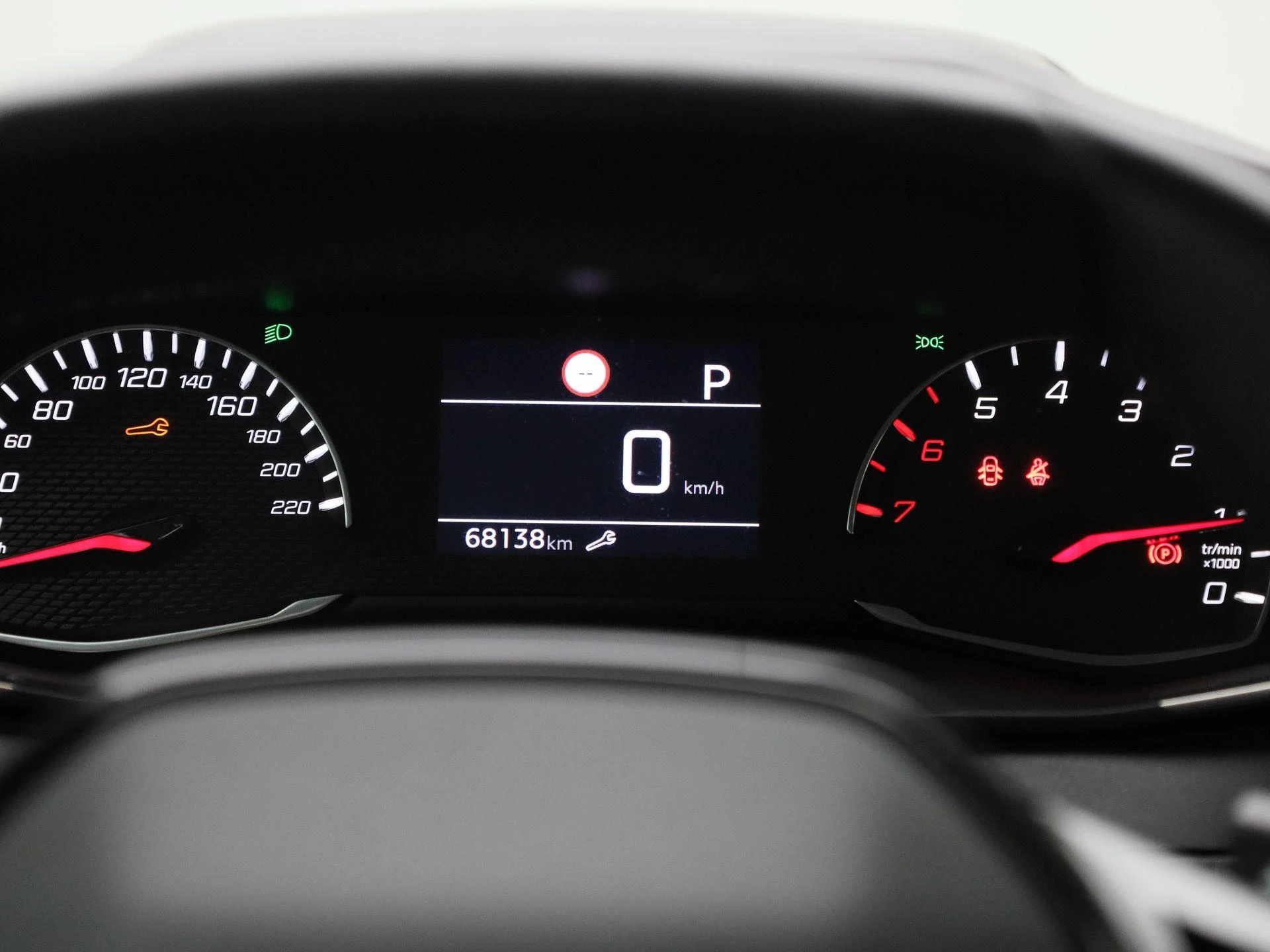 Peugeot-208-image-7