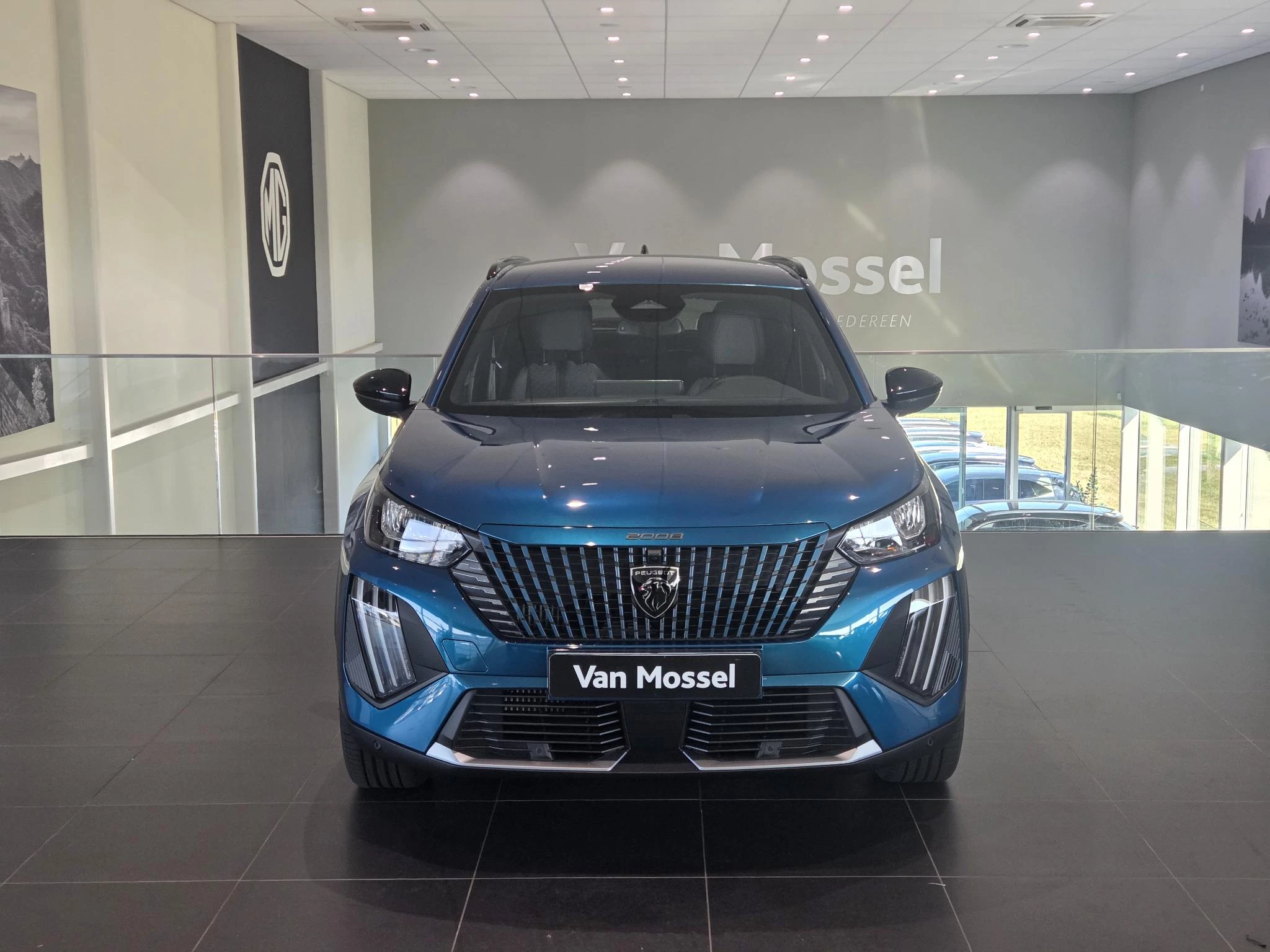 Peugeot 2008 1.2 Hybrid 136 Allure