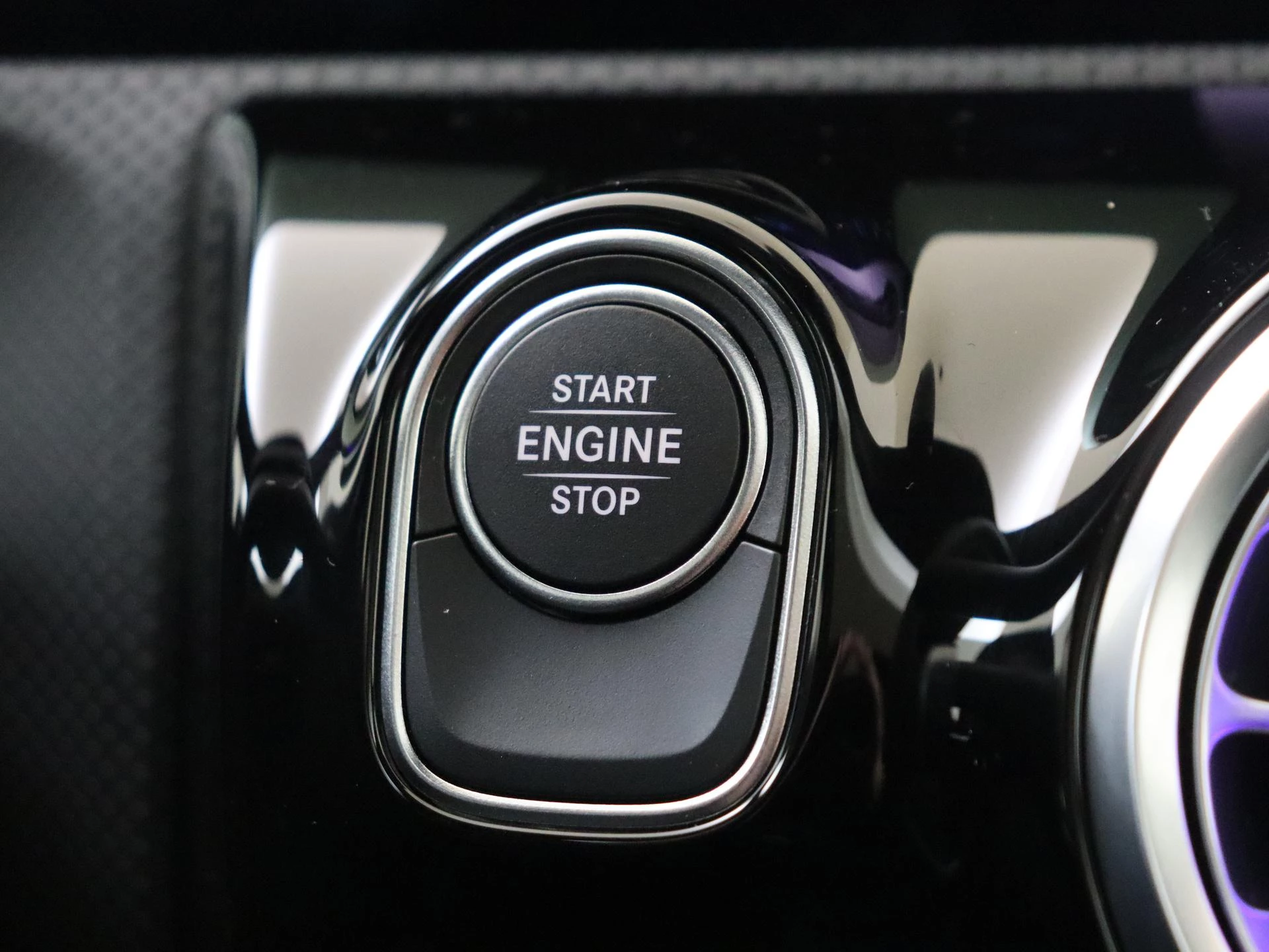Mercedes-Benz-A-Klasse-image-21