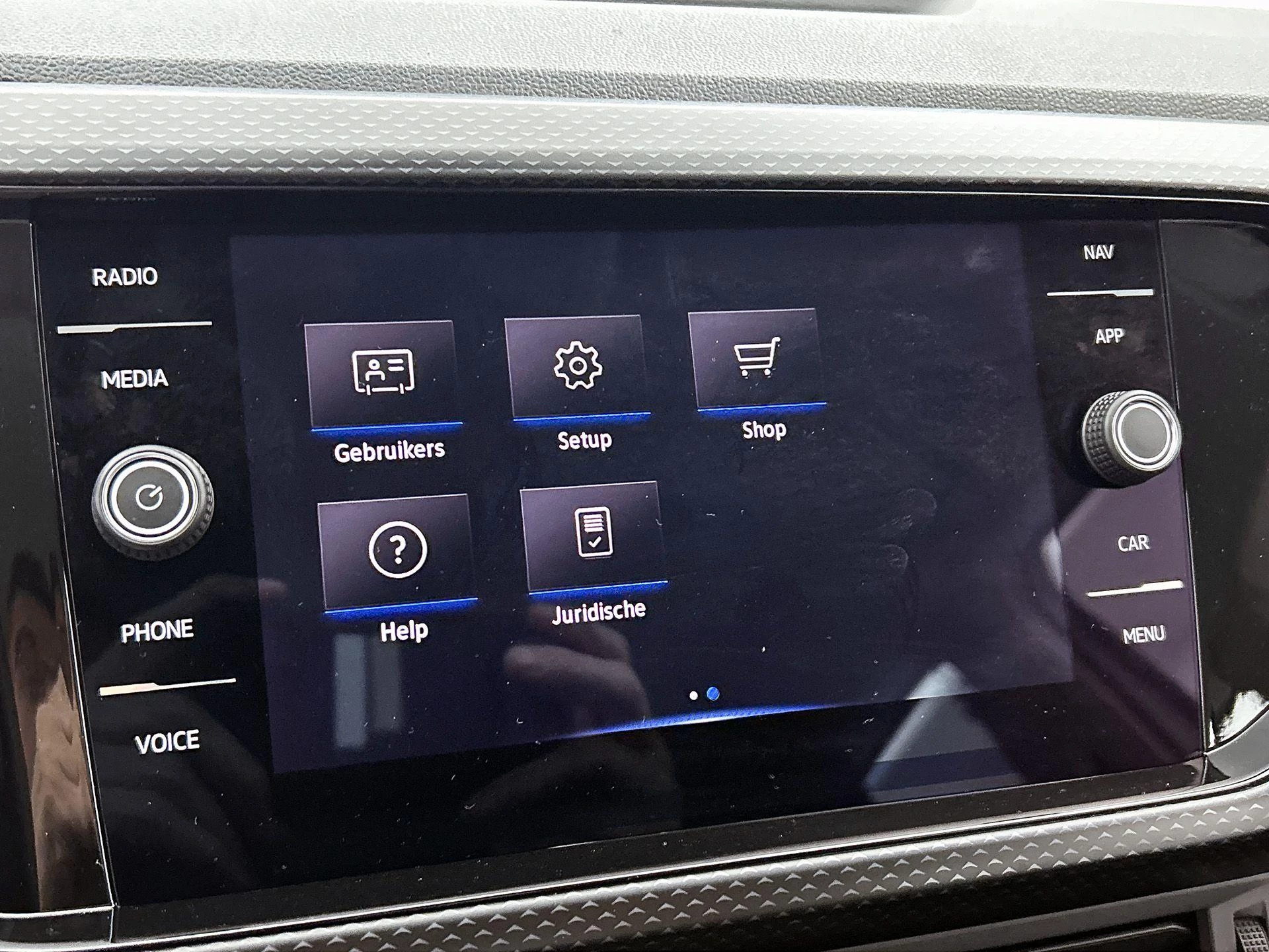 Volkswagen-T-Cross-image-8