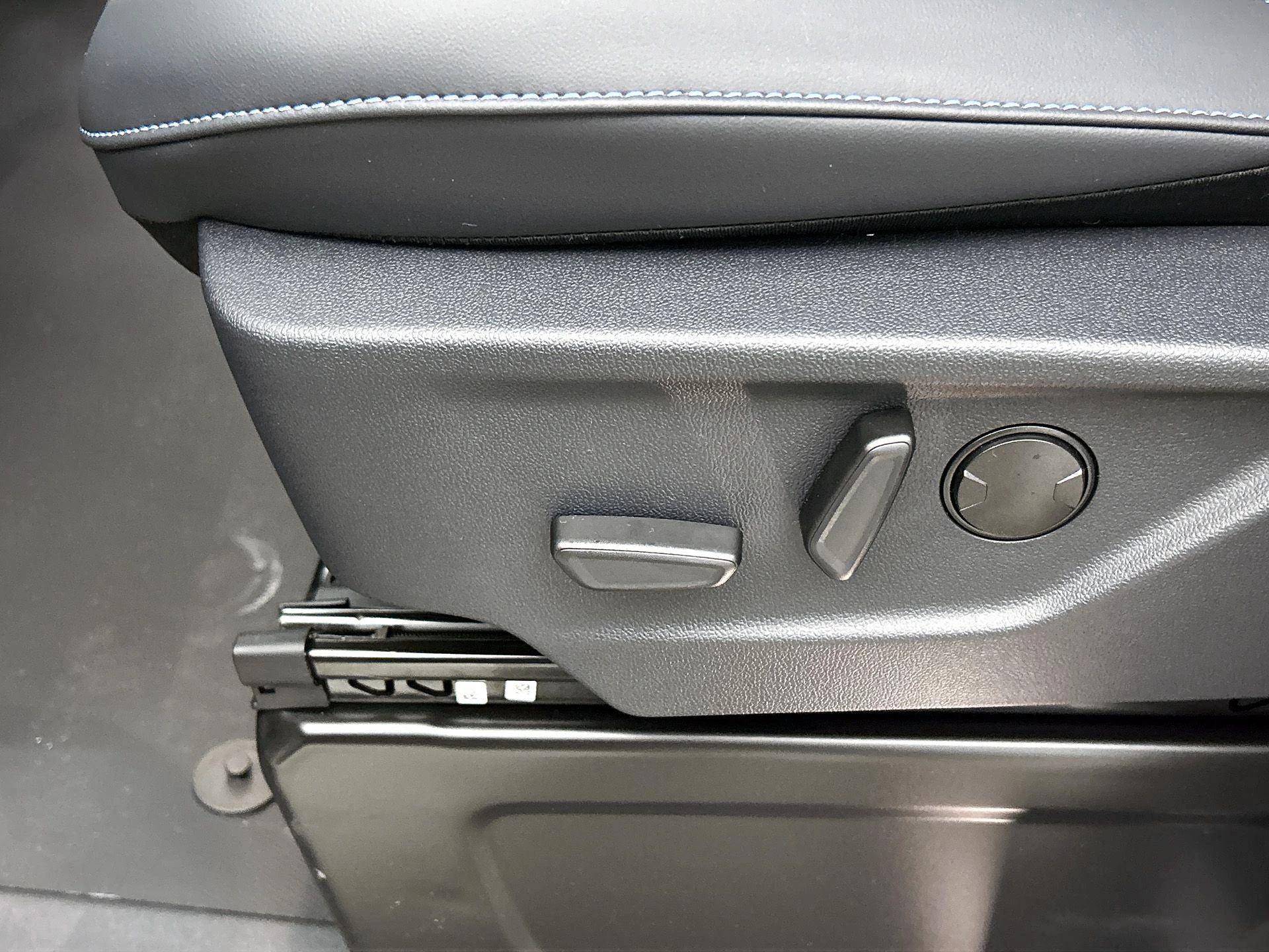 Ford-Transit Custom-image-22