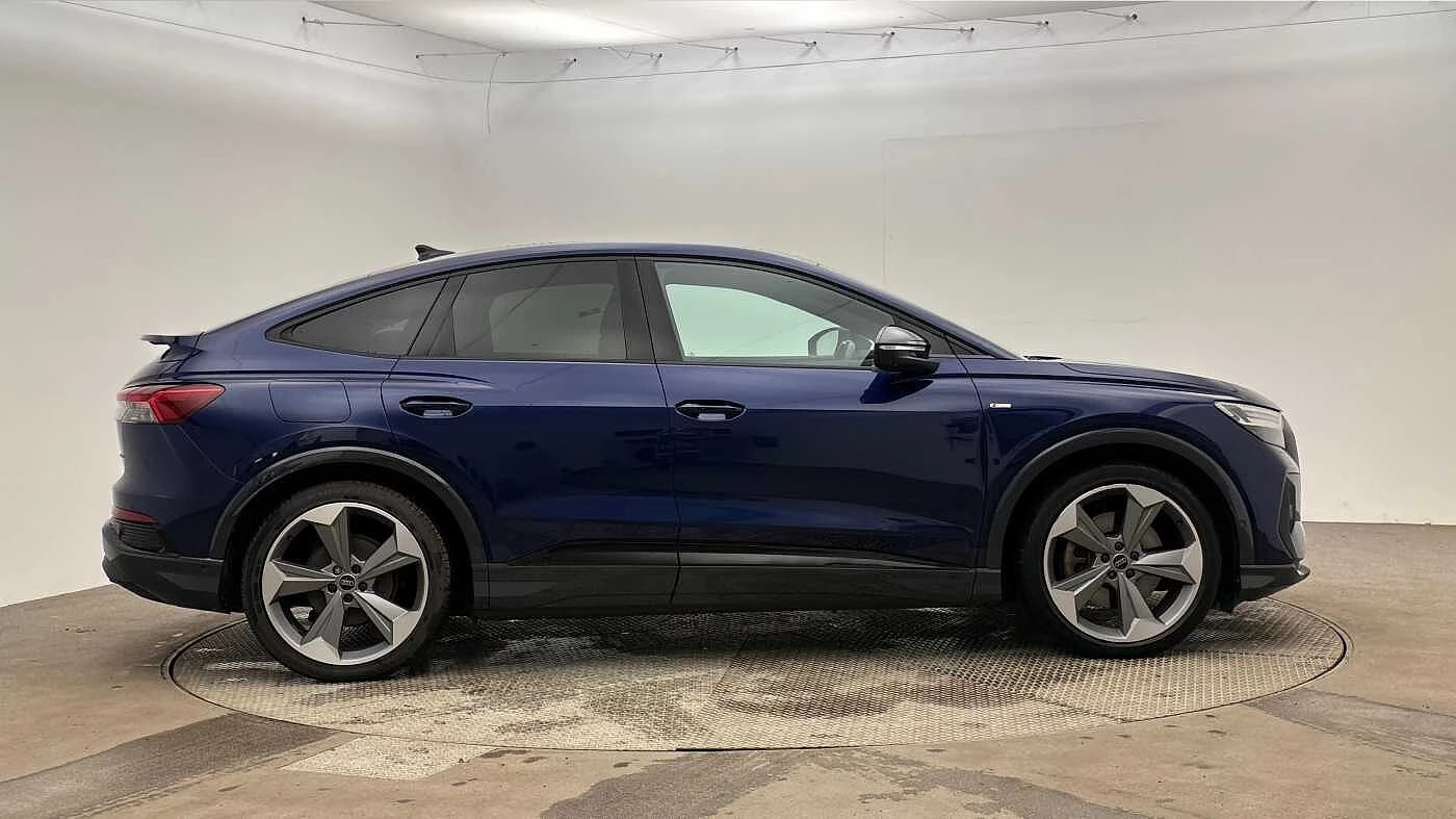 Audi-Q4 Sportback e-tron-image-32