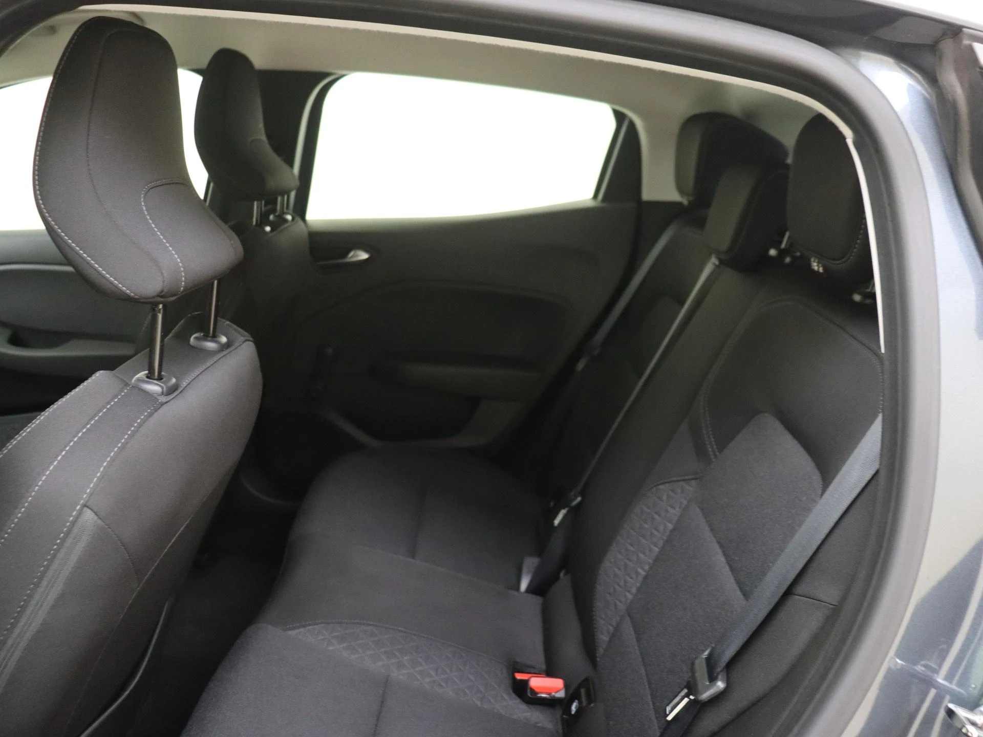 Renault-Clio-image-15