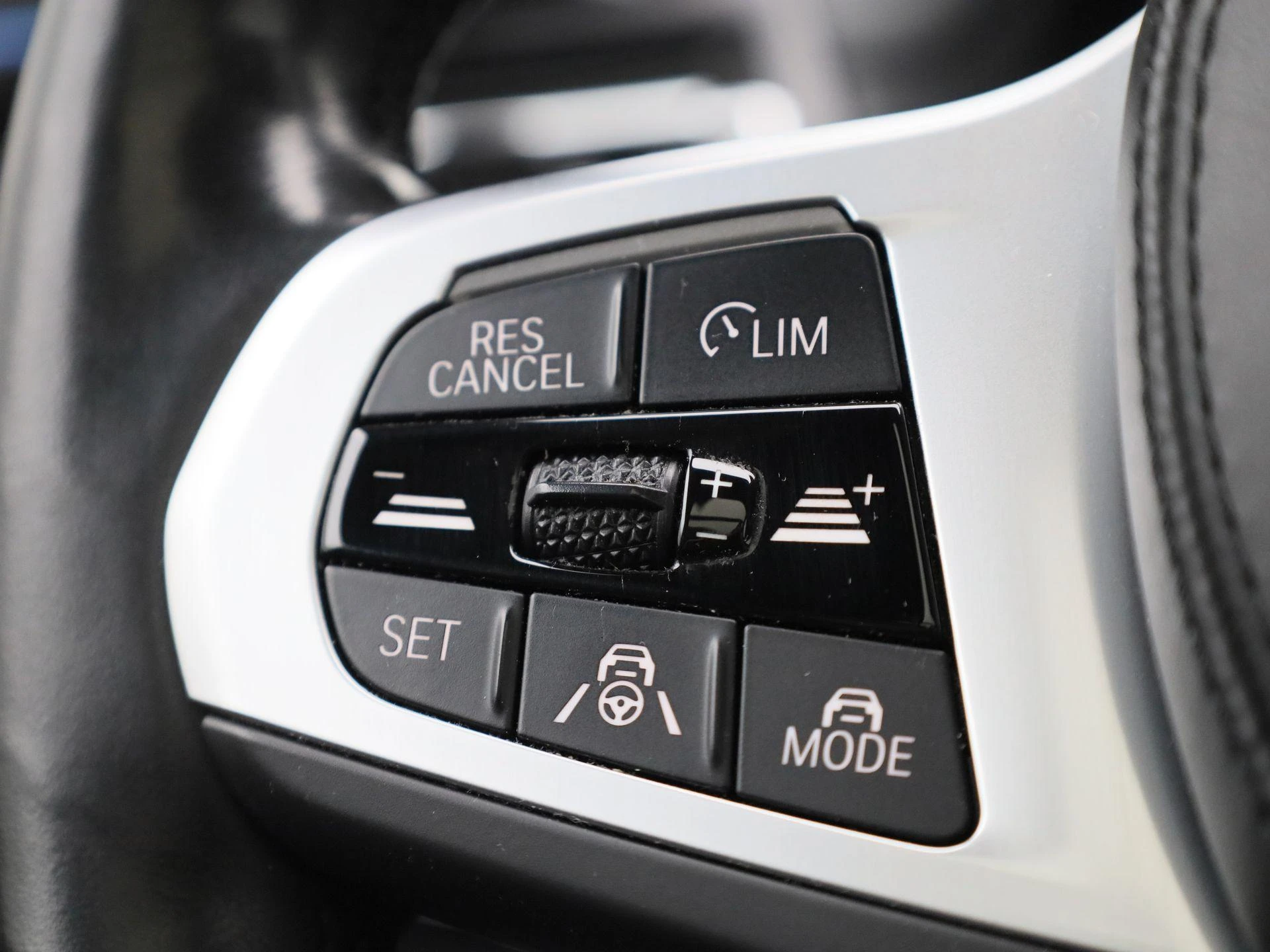 BMW-iX3-image-19