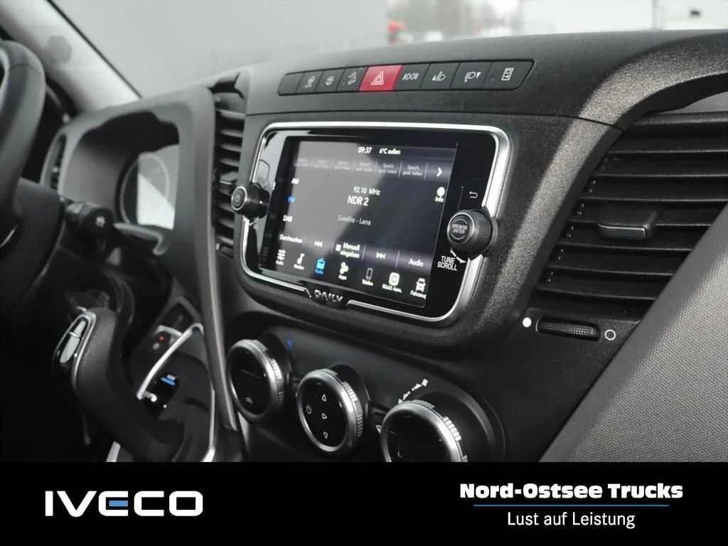Iveco Daily 35S 14E V 260° LederLR Nebel AHK Rückfahr
