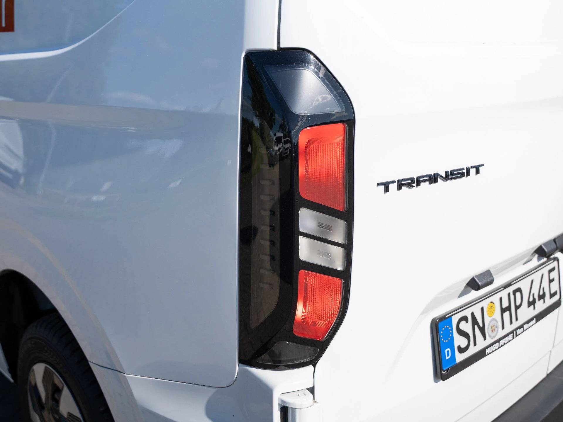 Ford-Transit Custom-image-16