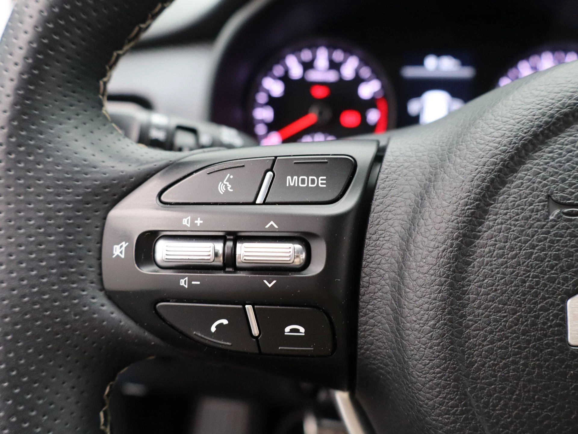 Kia-Stonic-image-31