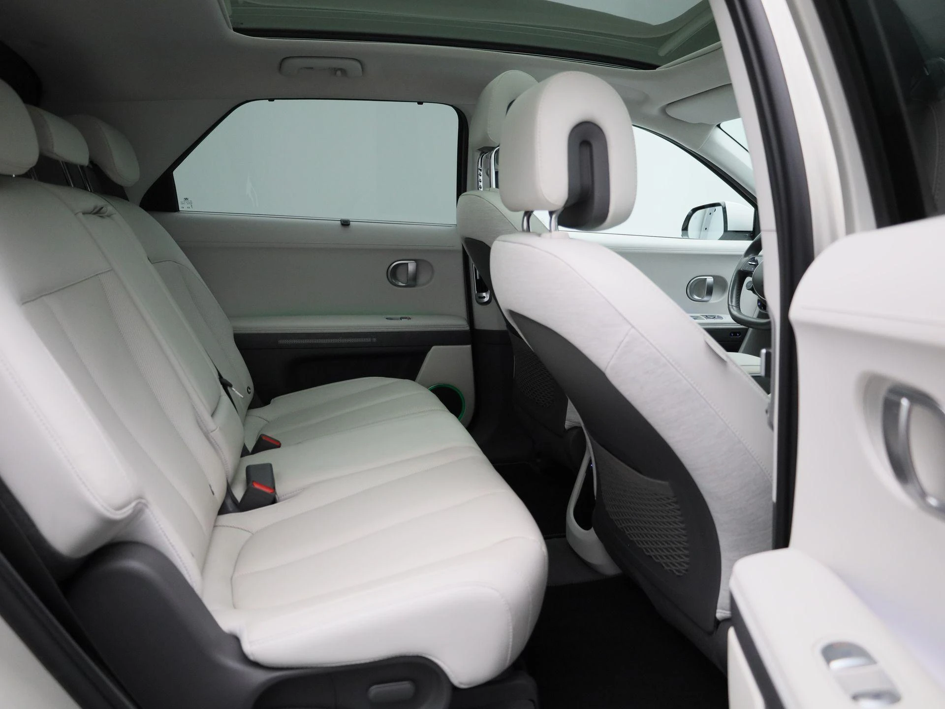 Hyundai-IONIQ 5-image-43