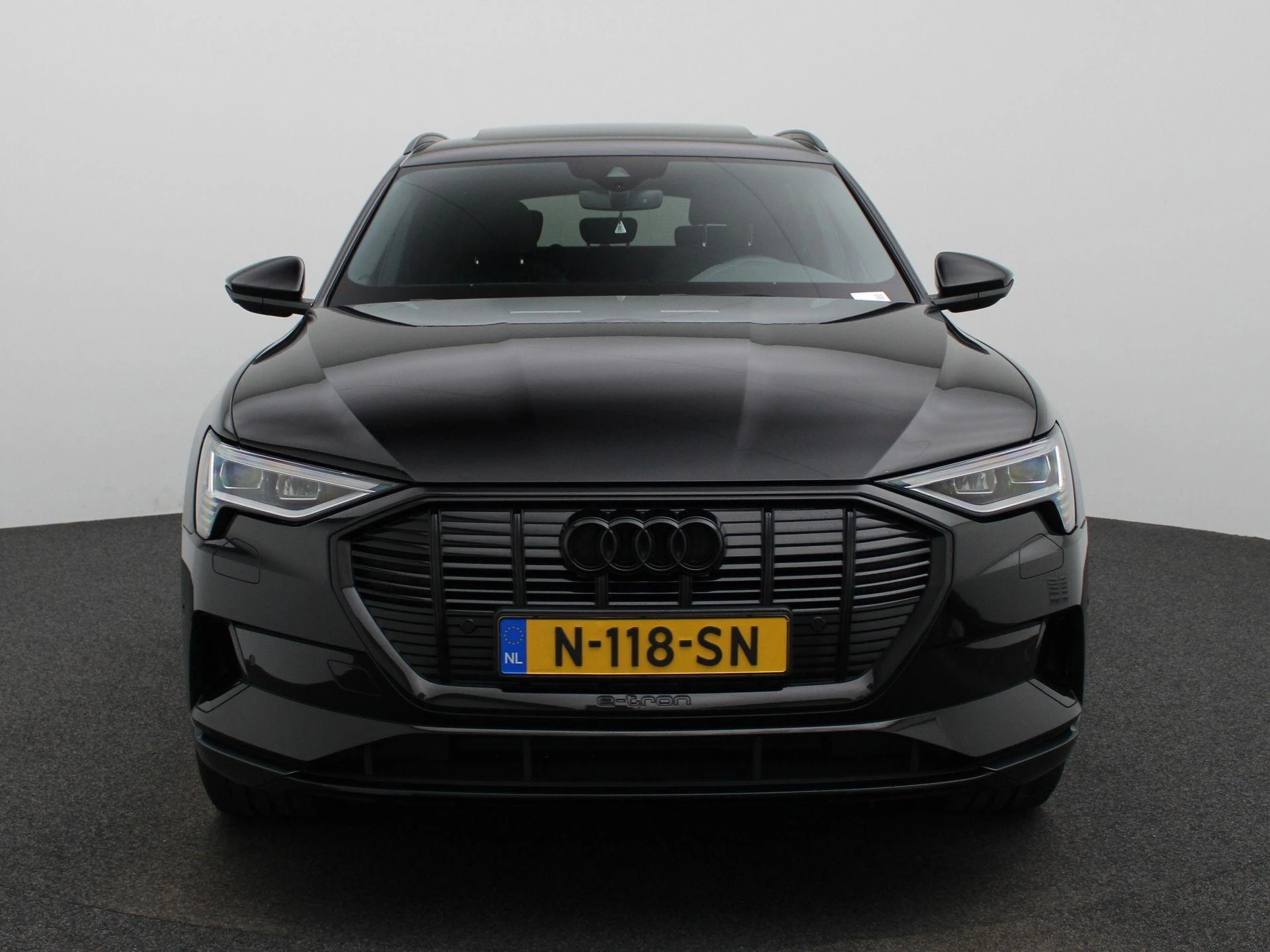 Audi-e-tron-image-2