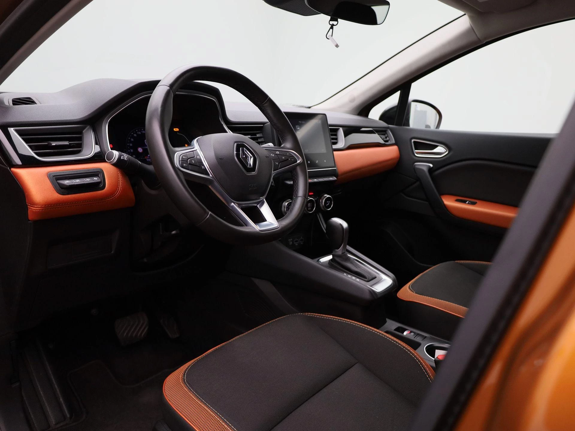 Renault-Captur-image-32
