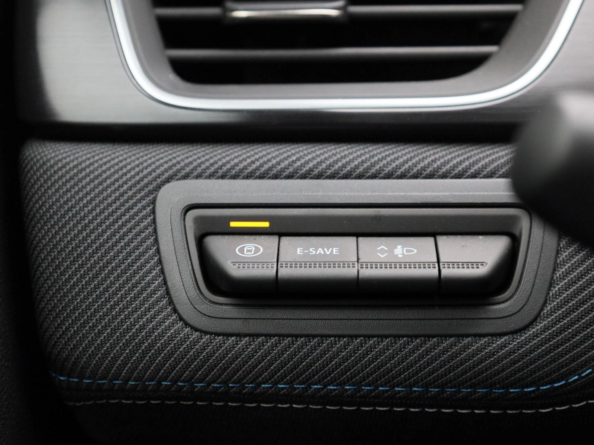 Renault-Captur-image-18