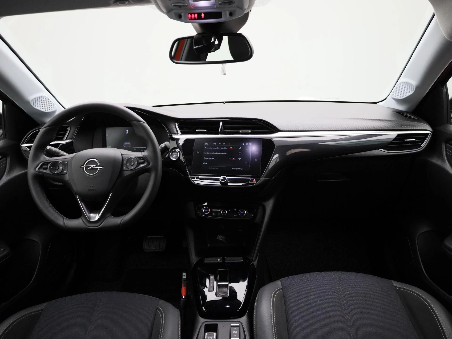 Opel-Corsa-e-image-31