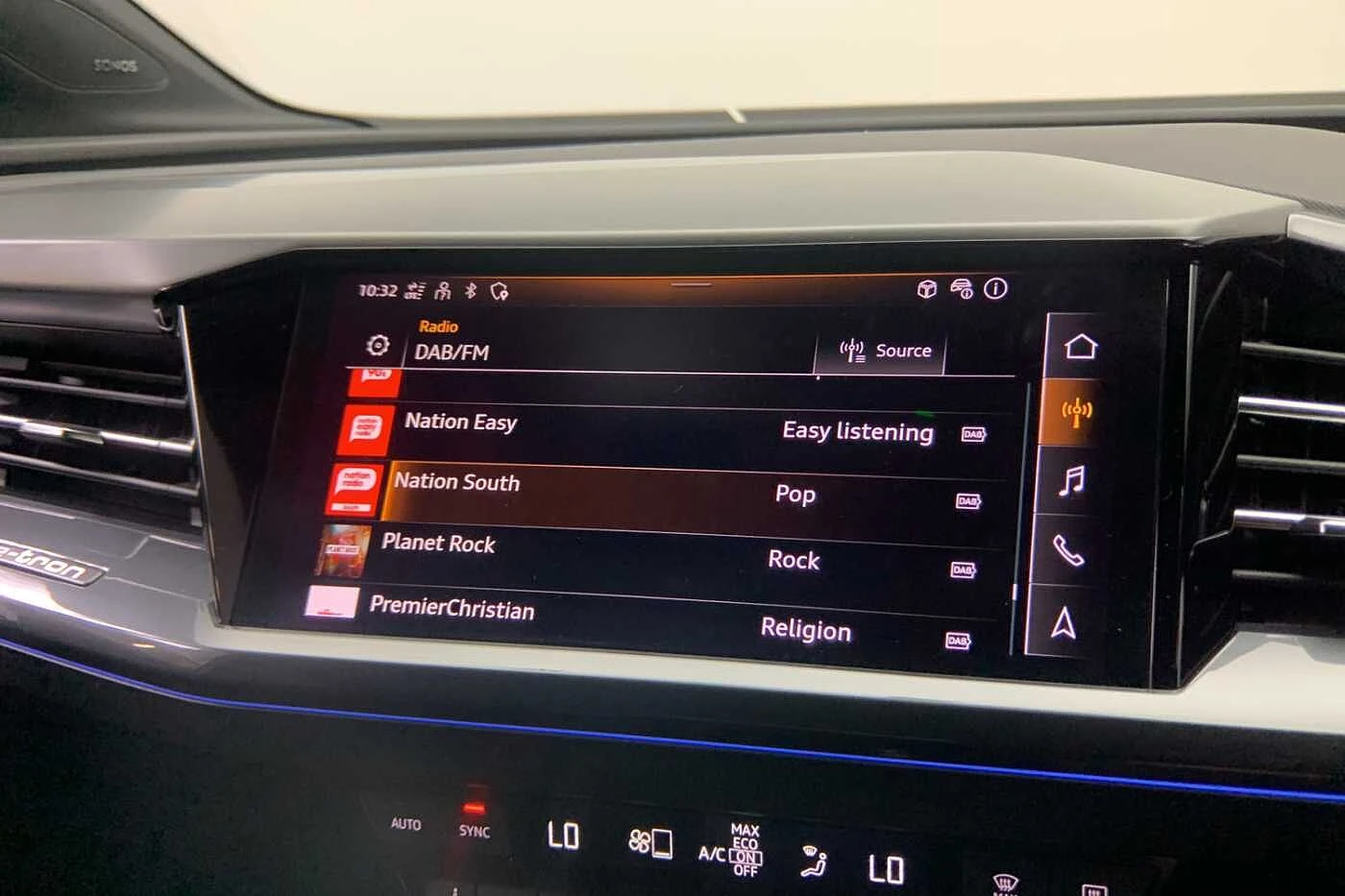 Audi-Q4 Sportback e-tron-image-15