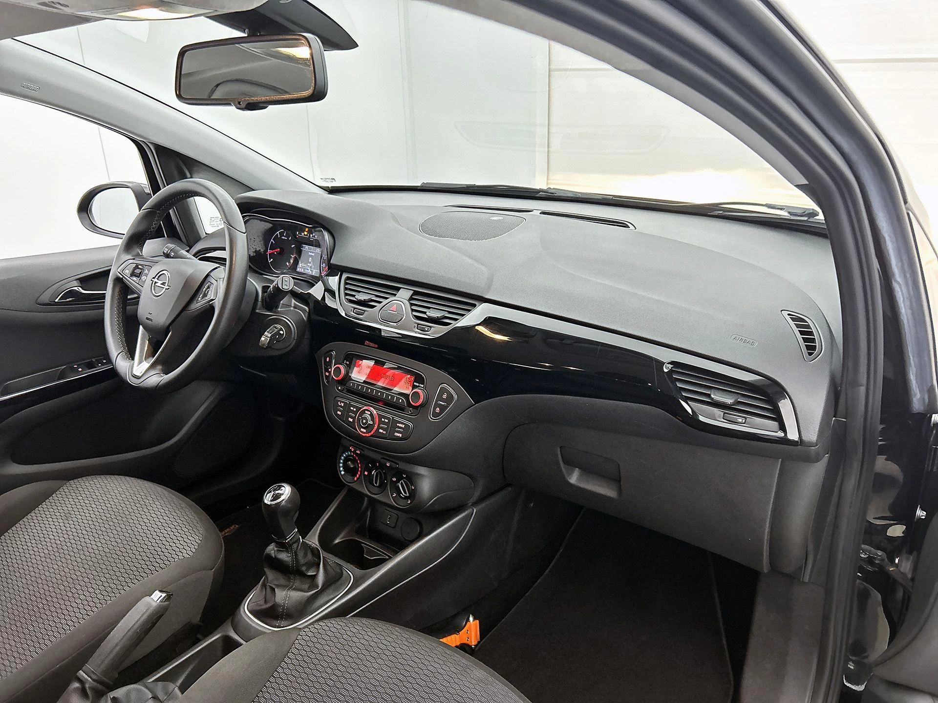Opel-Corsa-image-9