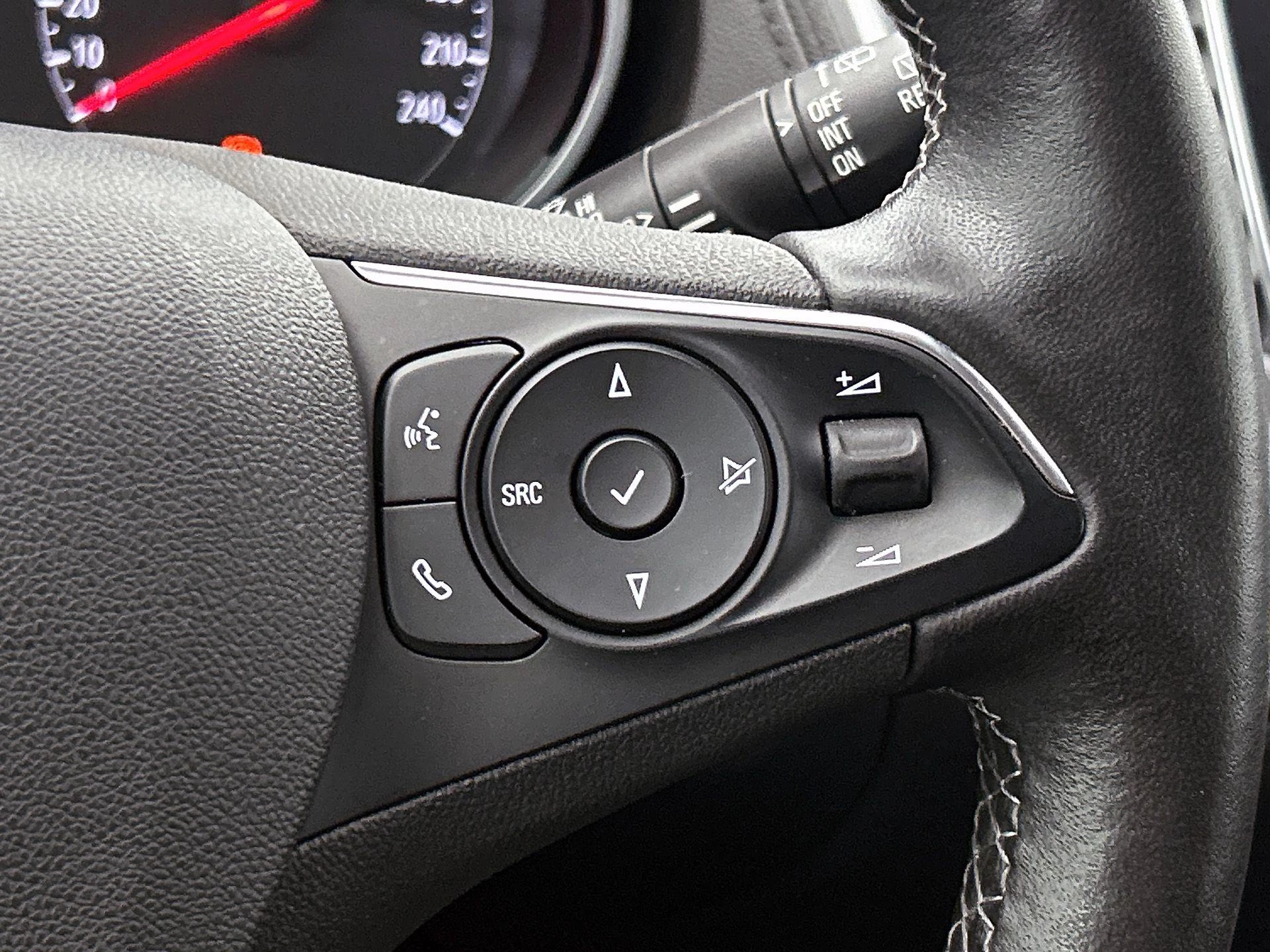 Opel-Grandland X-image-29