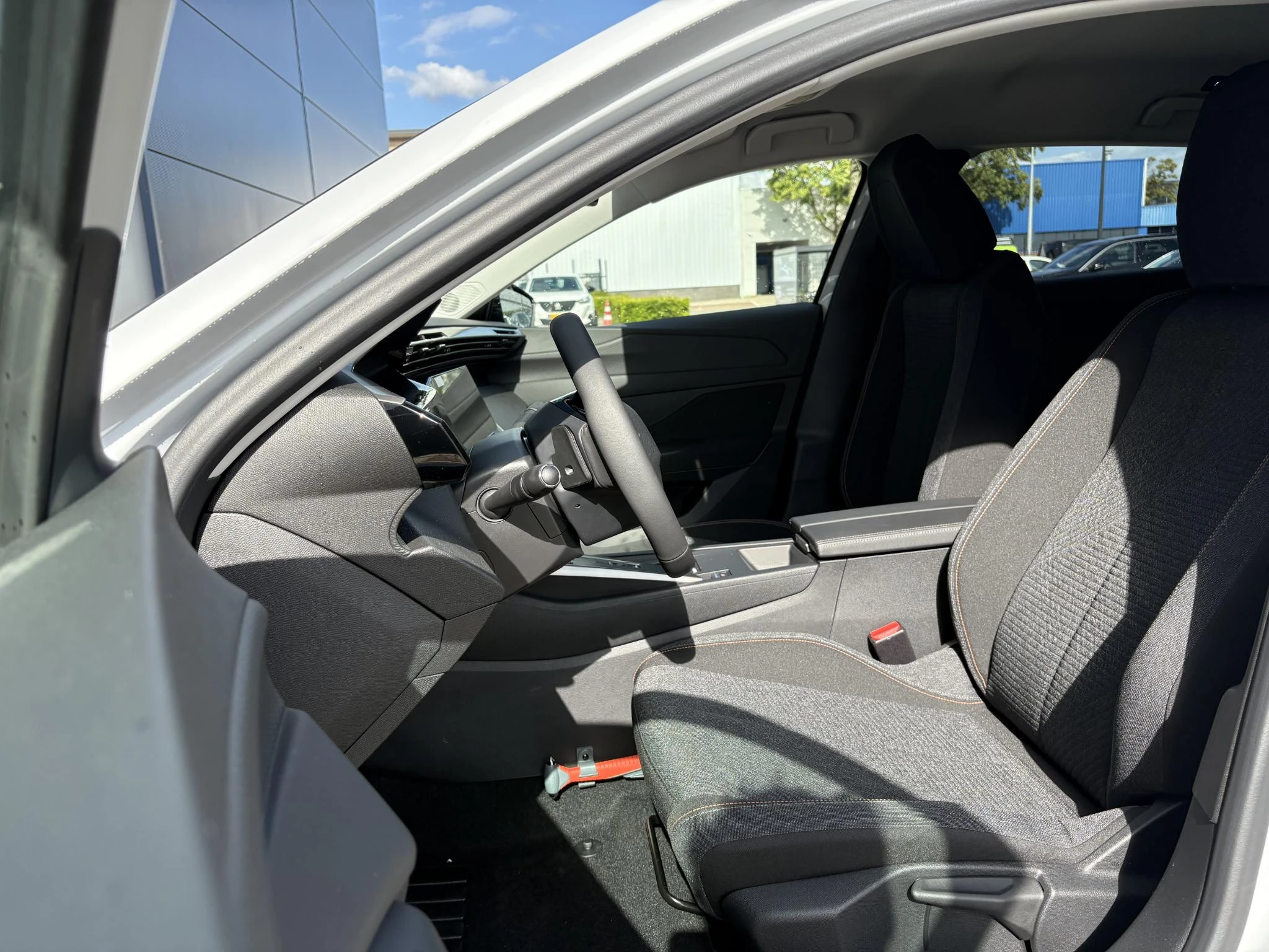 Peugeot-308-image-9