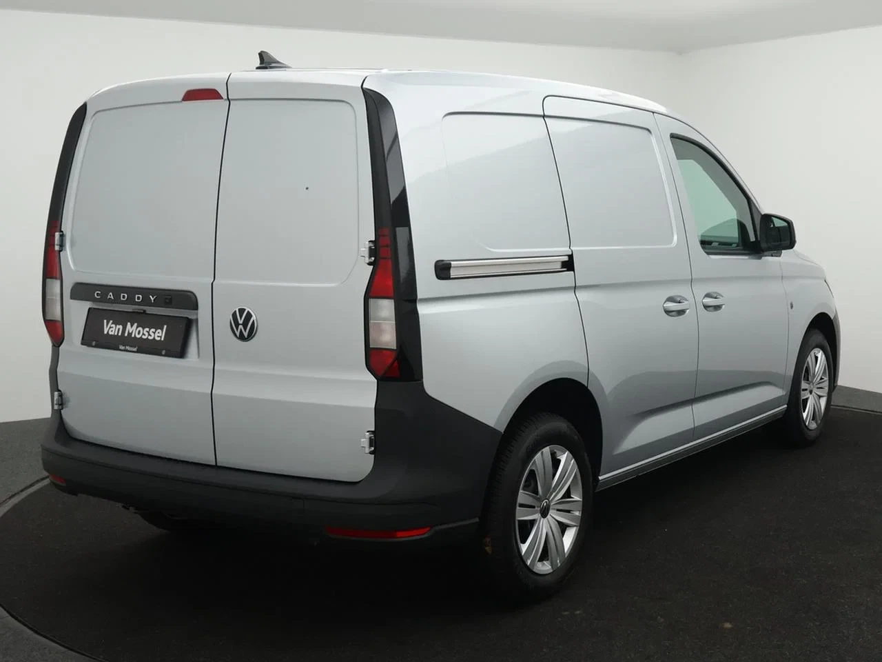 Volkswagen-Caddy-image-14
