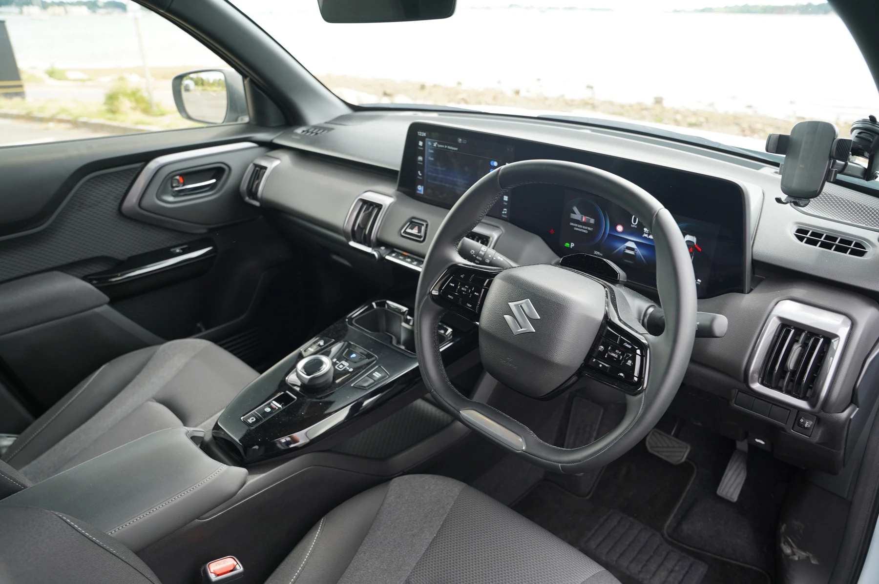 Suzuki-e Vitara-image-5