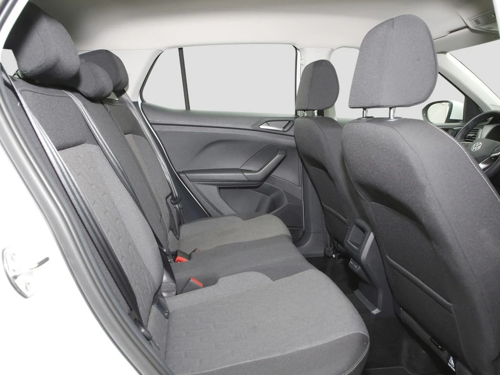 Volkswagen-T-Cross-image-10