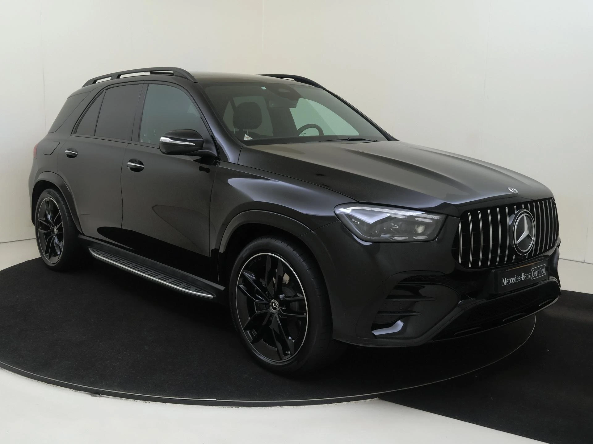 Mercedes-Benz-GLE-image-3