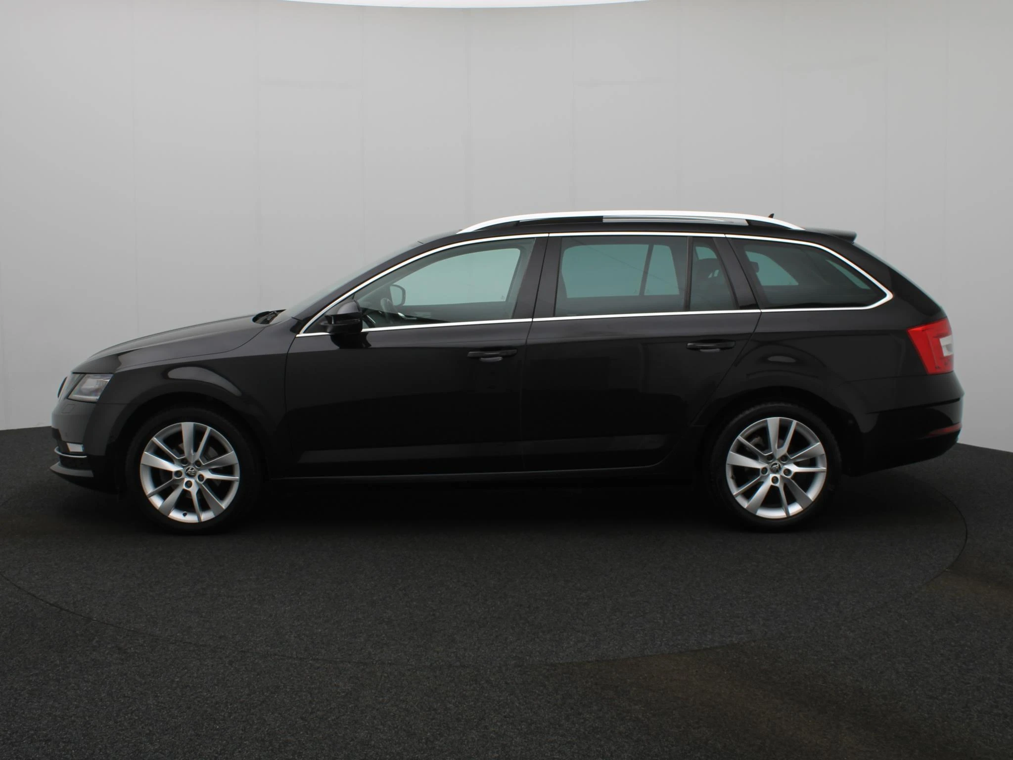 Škoda-Octavia-image-3