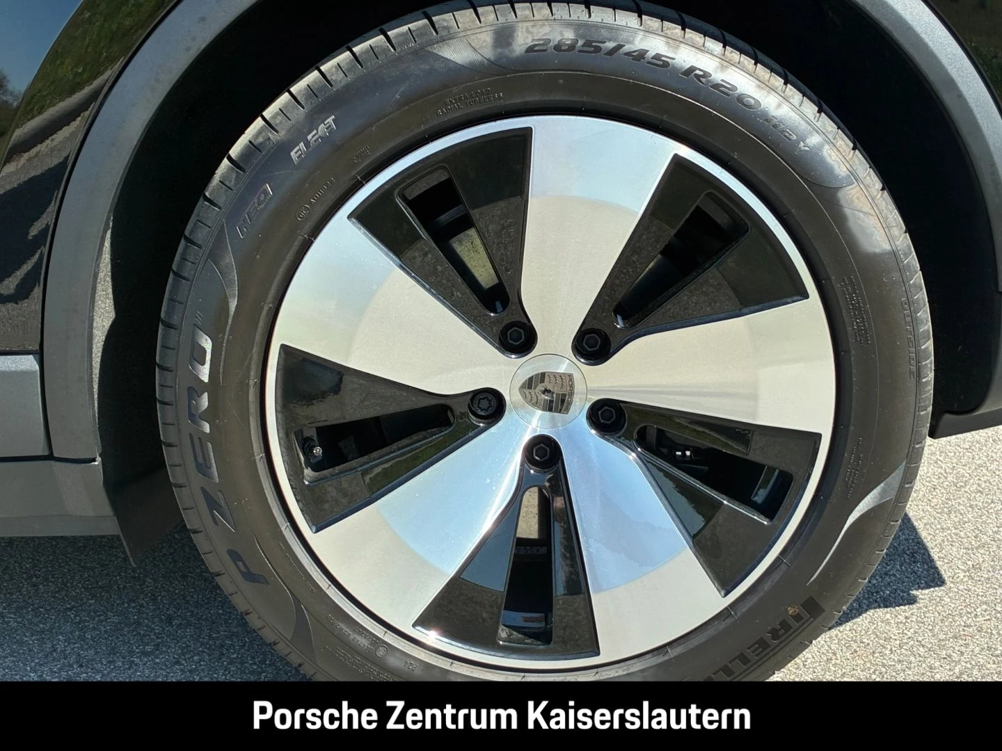 Porsche Macan 4 HA-Lenkung Head-Up Abstandstempomat LED -MK2 Macan 4 HA-Lenkung Head-Up Abstandstempomat LED -