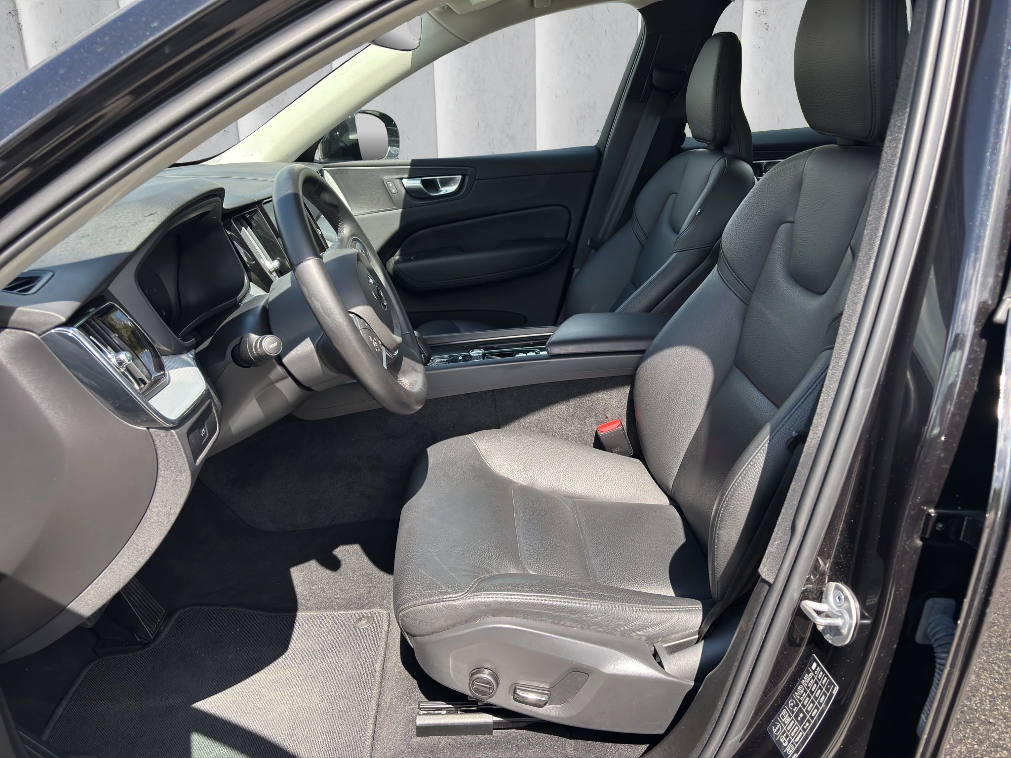 Volvo XC60 Core
