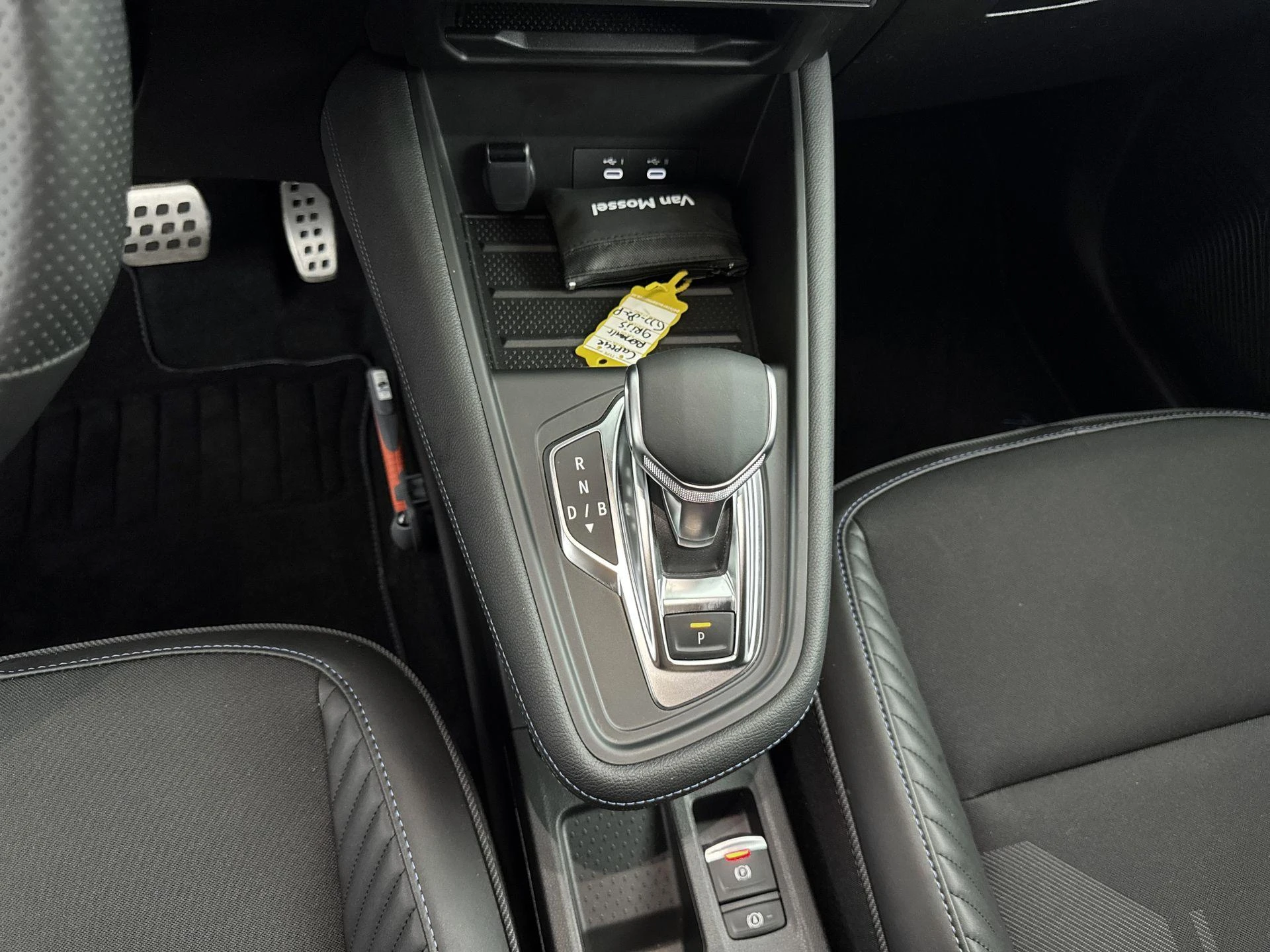 Renault Captur 1.6 E-Tech full hybrid 145Pk esprit Alpine