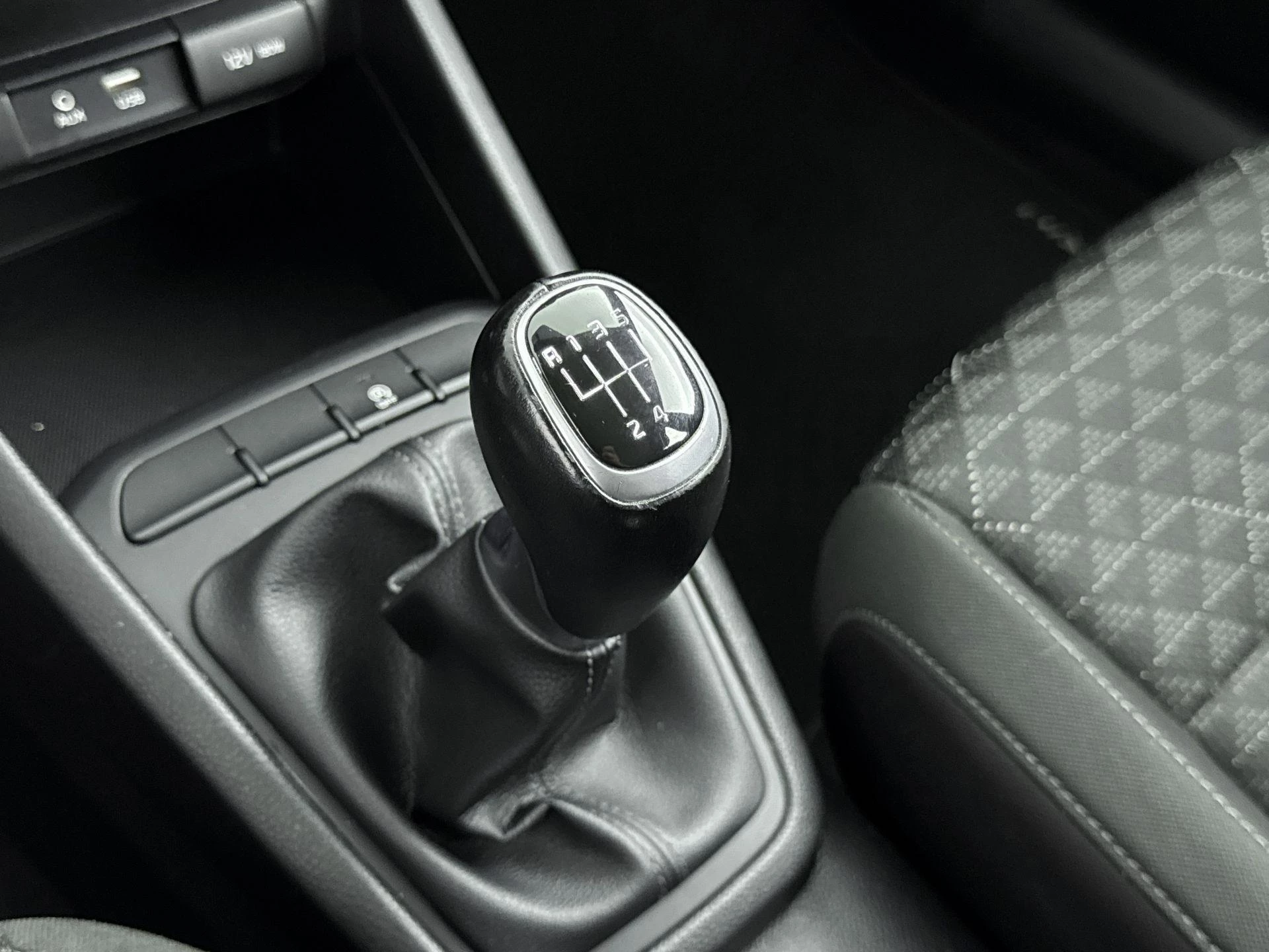 Kia-Rio-image-11