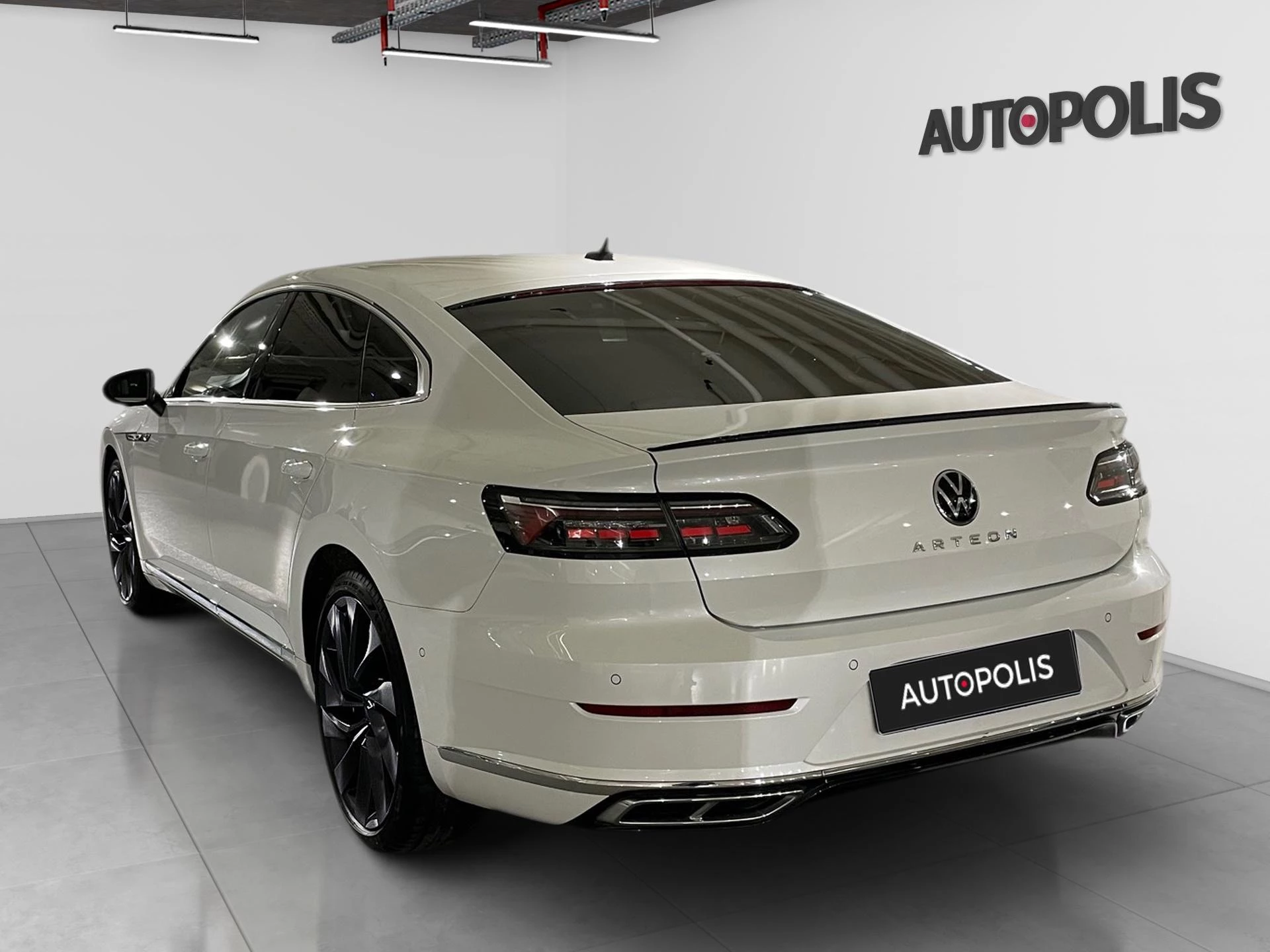 Volkswagen-Arteon-image-18