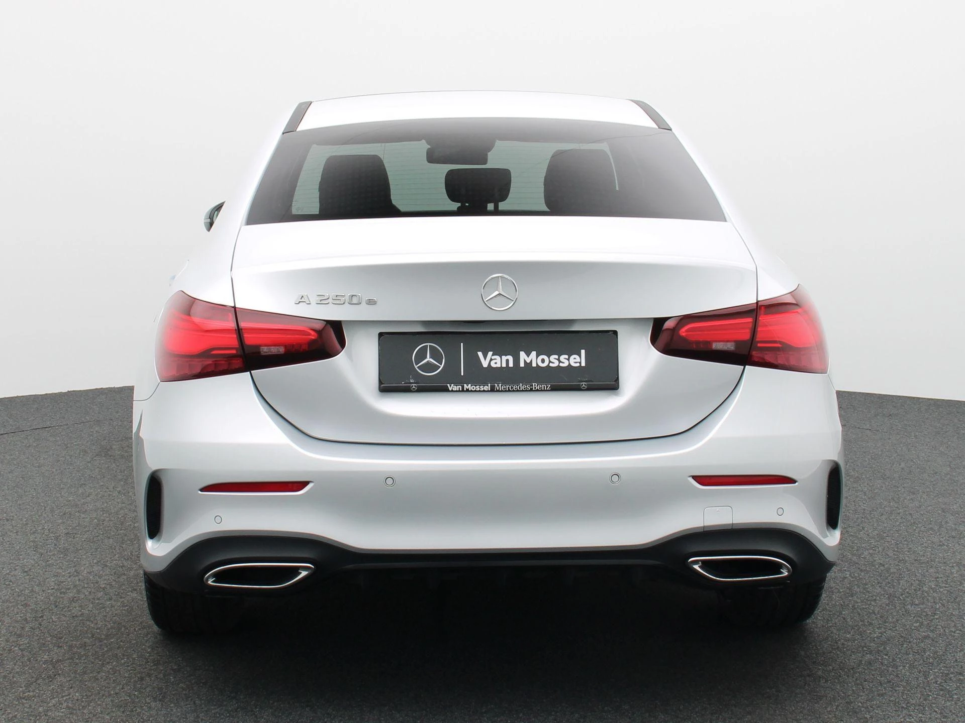 Mercedes-Benz-A-Klasse-image-6