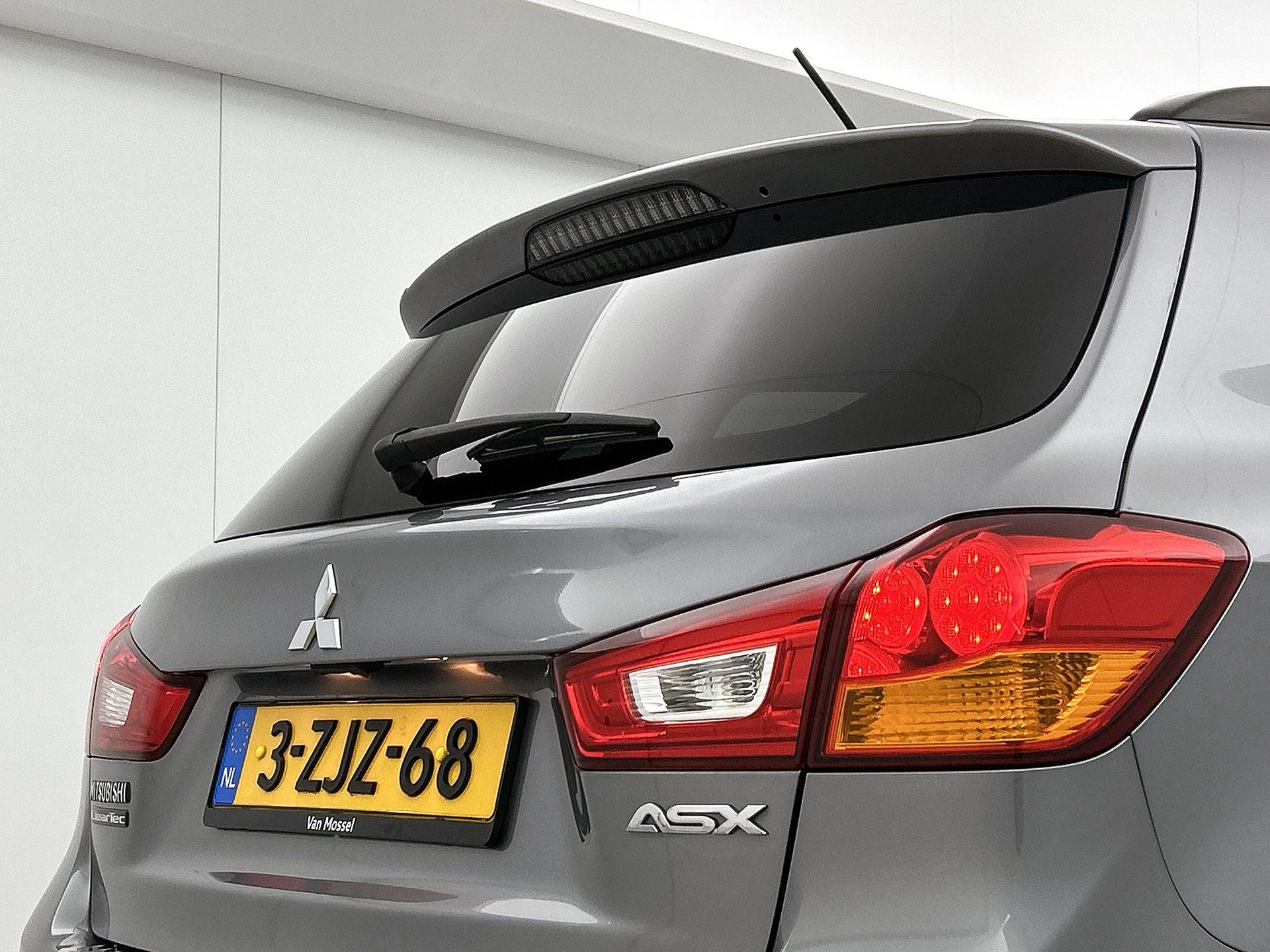 Mitsubishi-ASX-image-14