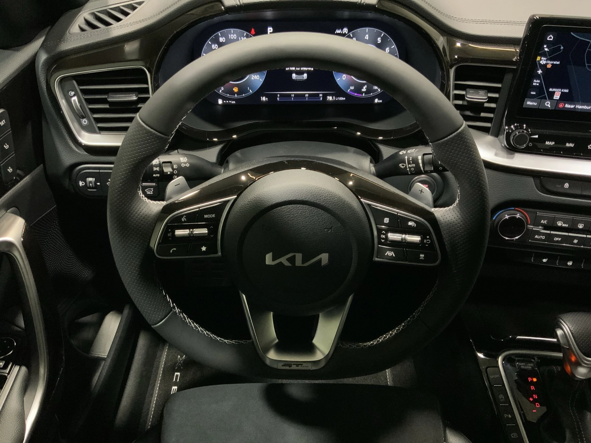 Kia XCeed GT-Line 1.6 T-GDI 132kW DCT Sports Utility Vehicle. 5-türig