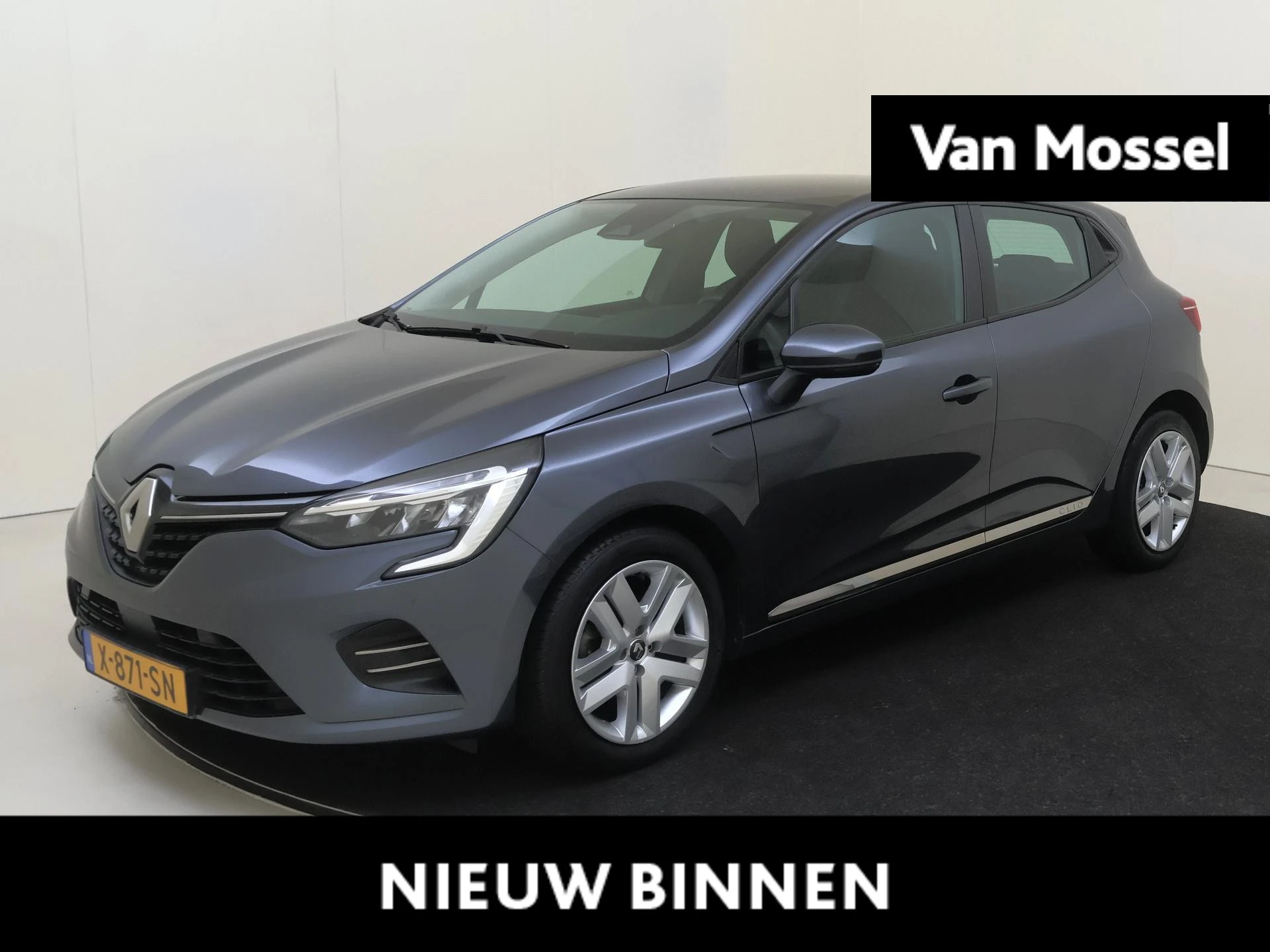 Renault-Clio-image-0