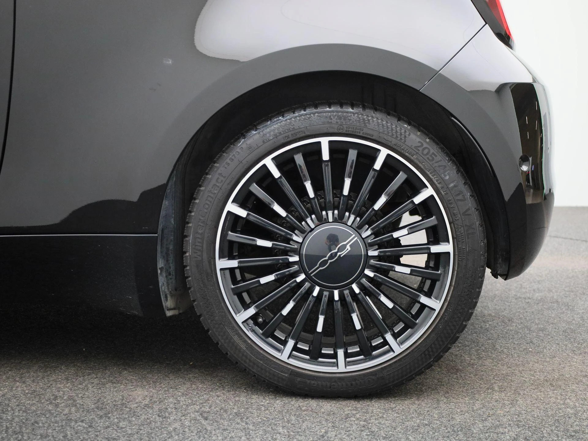 Fiat-500e-image-12