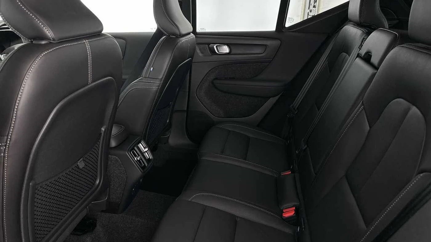 Volvo-XC40-image-12
