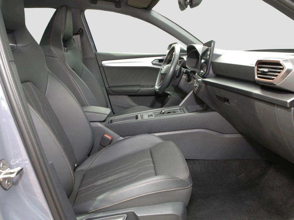 CUPRA Leon Sportstourer VZ 2.0 TSI 19" AHK Navi+VC LED PDC Kessy