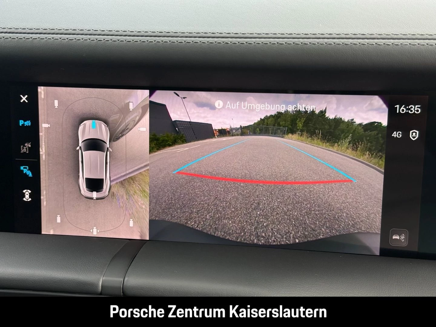 Porsche Taycan Black Edition InnoDrive HA-Lenkung HeadUp black edition