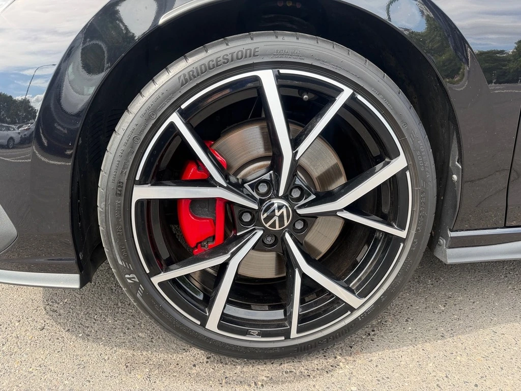 Volkswagen Golf GTI DSG Leder DCC Panodach AHK