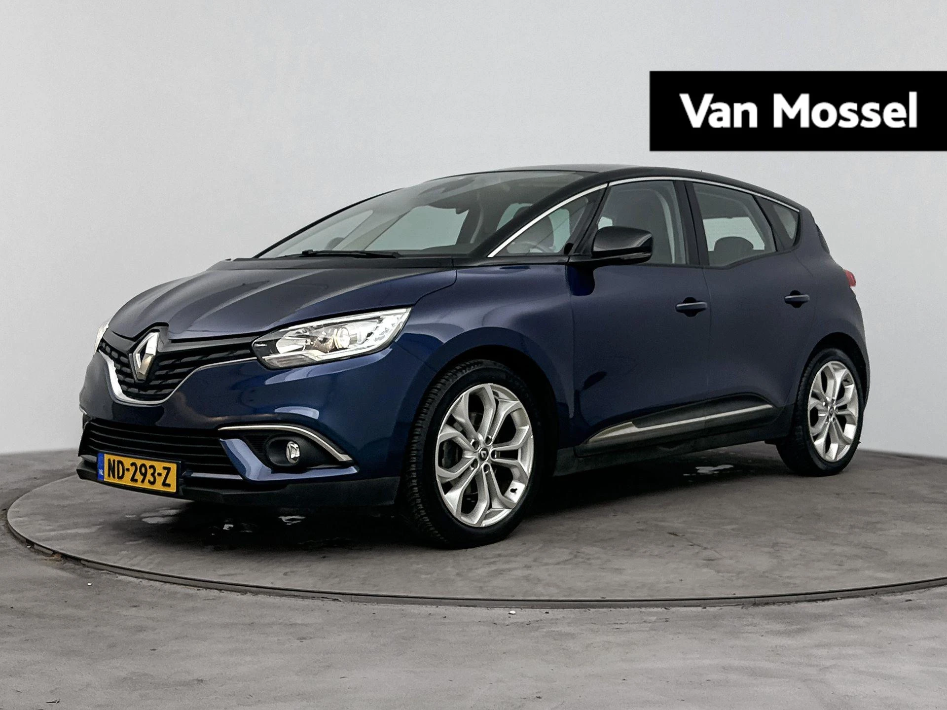 Renault-Scénic-image-0