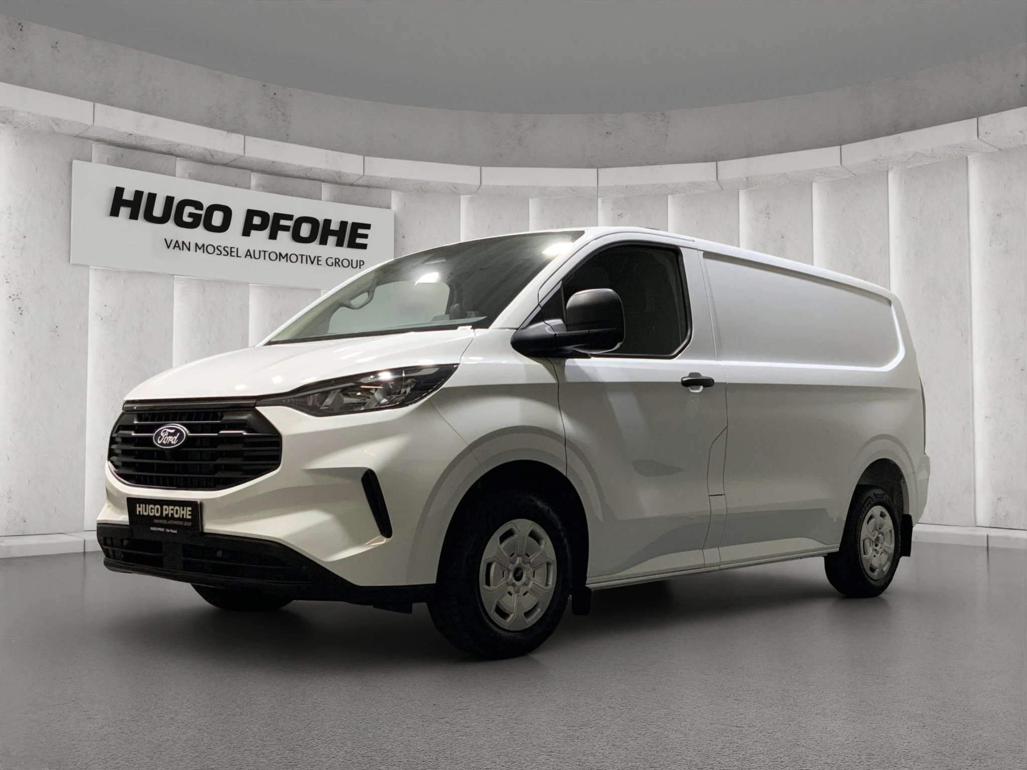 Ford-Transit Custom-image-0