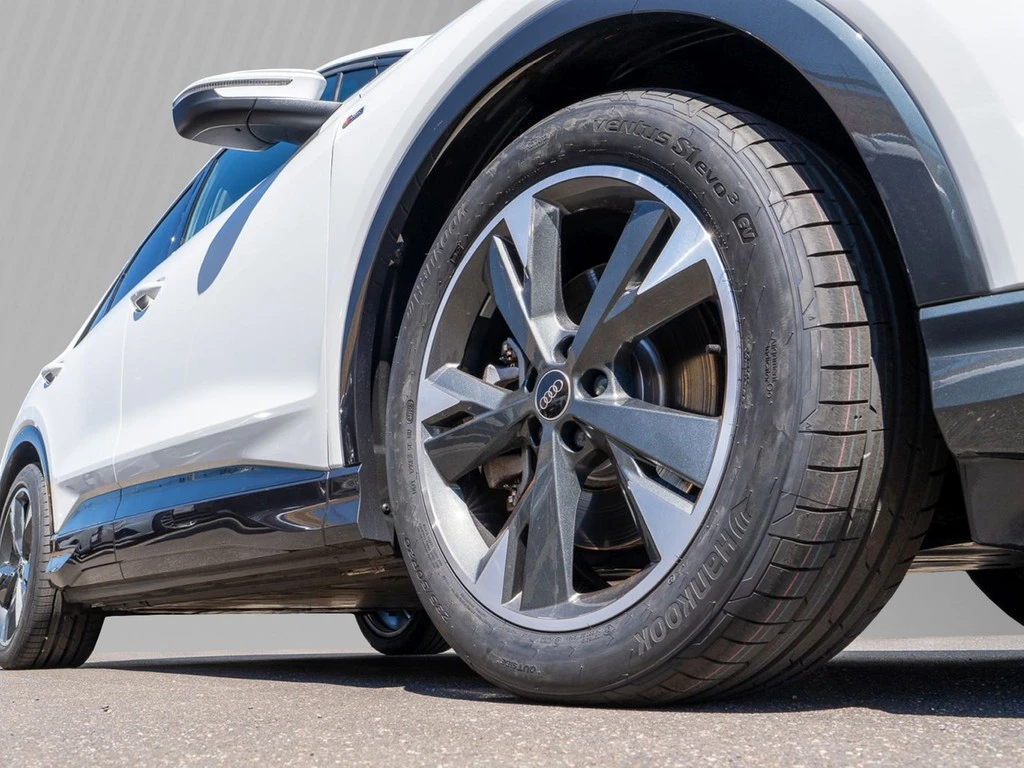 Audi-Q4 Sportback e-tron-image-7