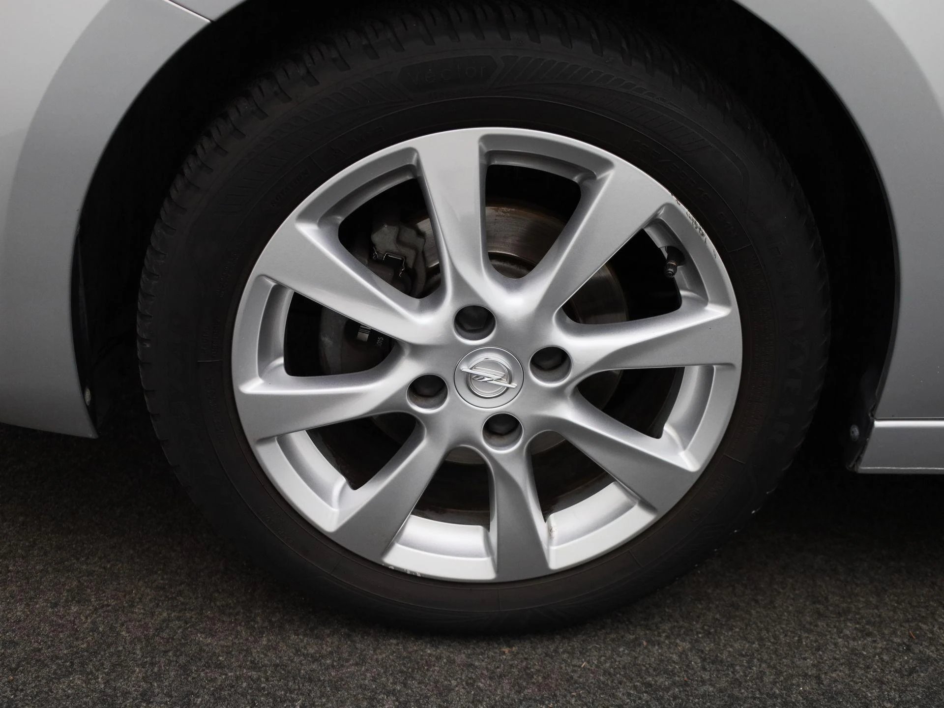 Opel-Corsa-image-12